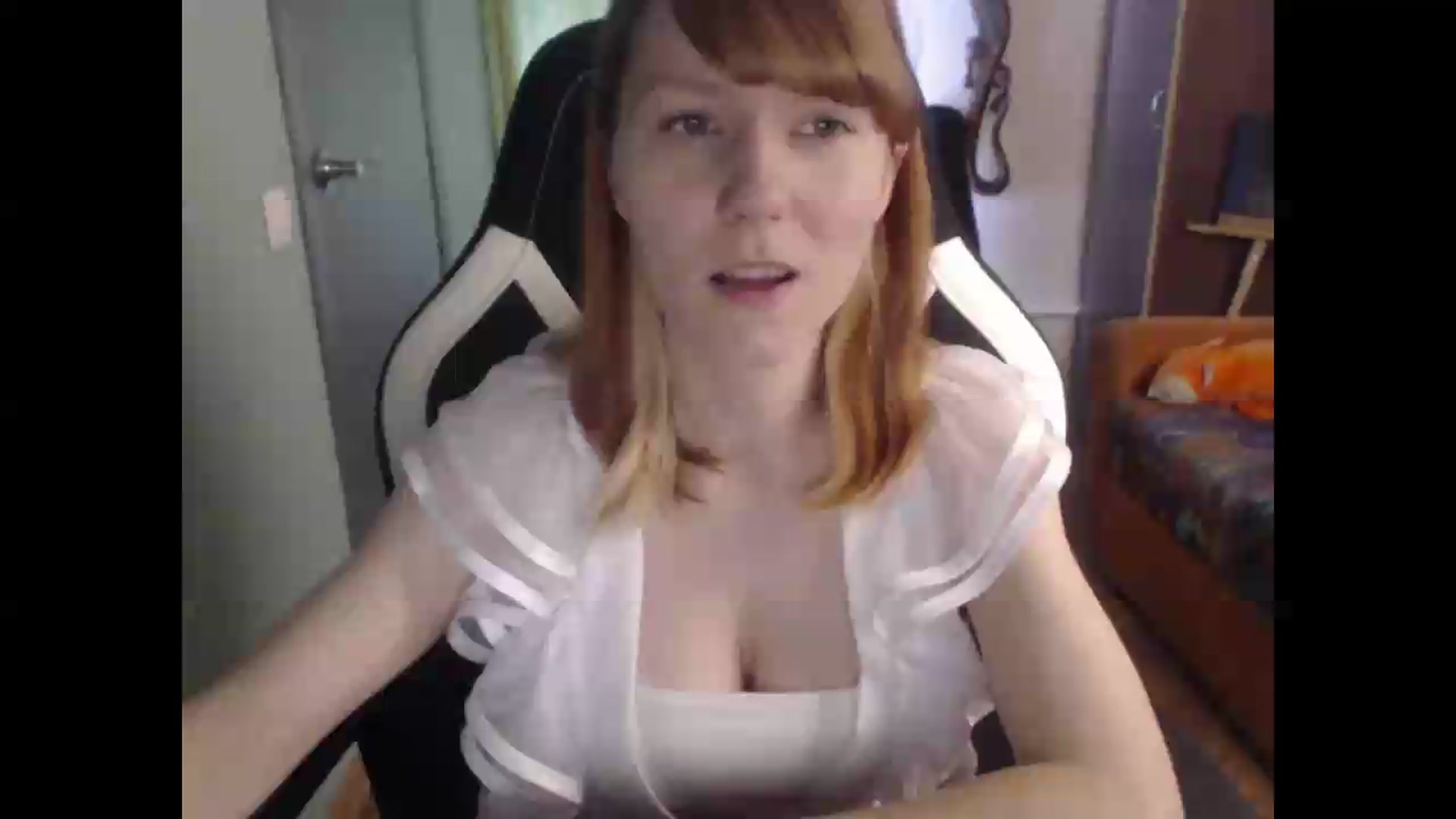 Gallery image thumbnail from NikiFoks18's myfreecams stream on, 07/24/2026, 08:56 image 1 of 20