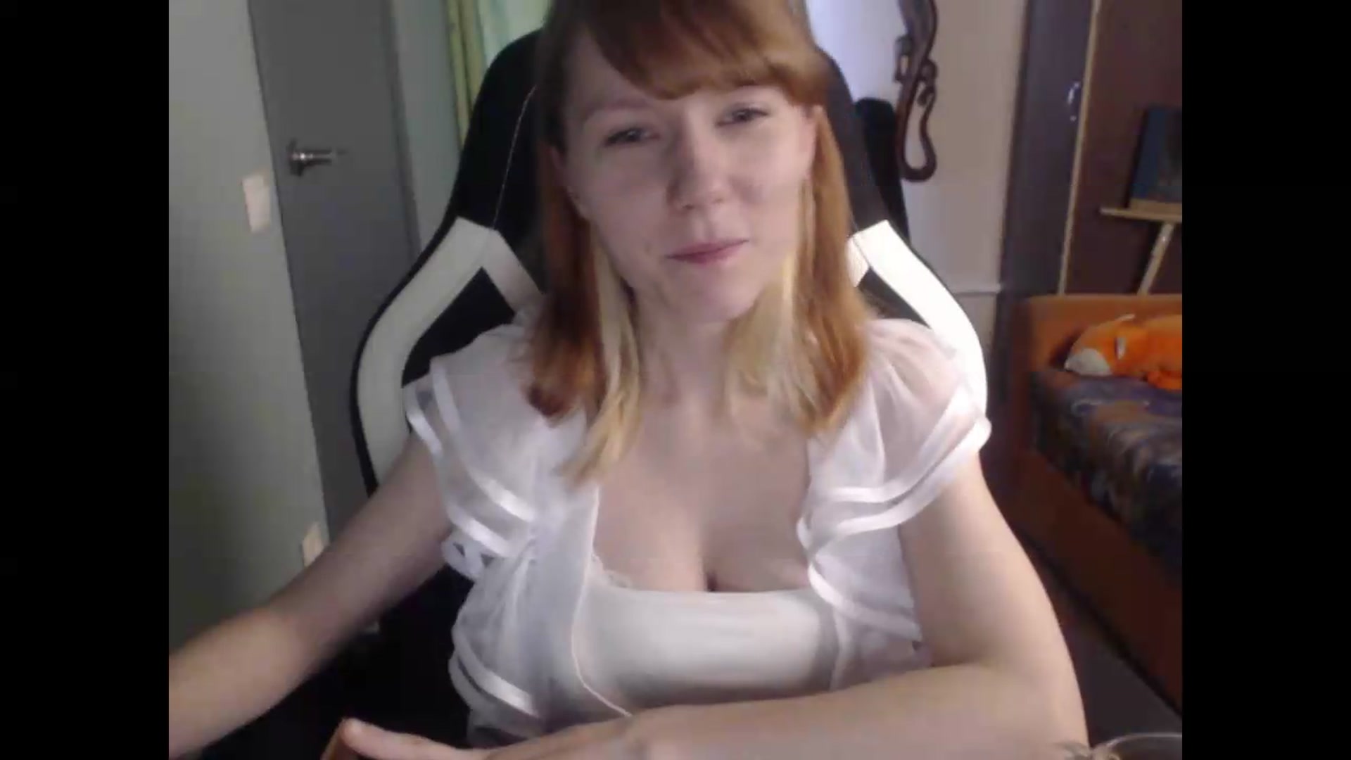 Gallery image thumbnail from NikiFoks18's myfreecams stream on, 07/24/2026, 08:56 image 11 of 20