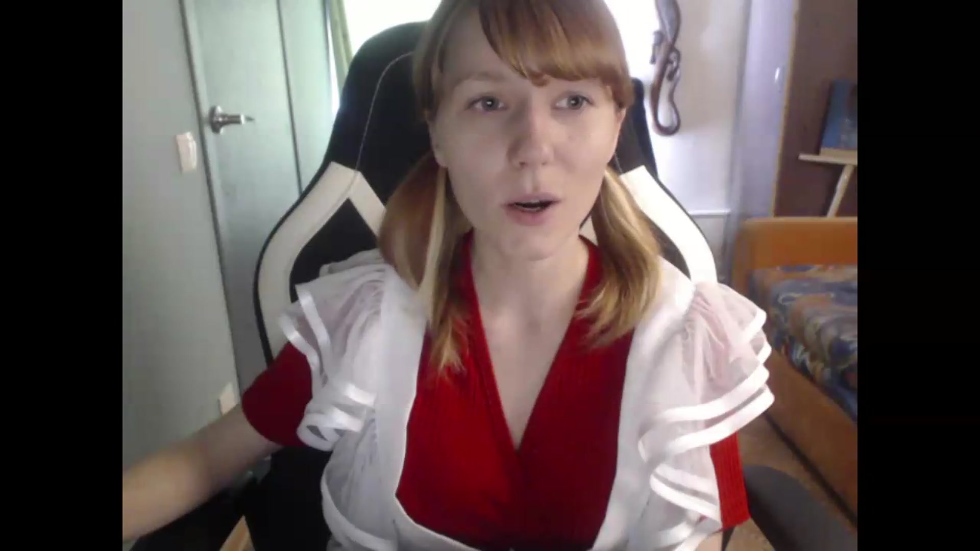 Gallery image thumbnail from NikiFoks18's myfreecams stream on, 07/26/2026, 04:44 image 20 of 20