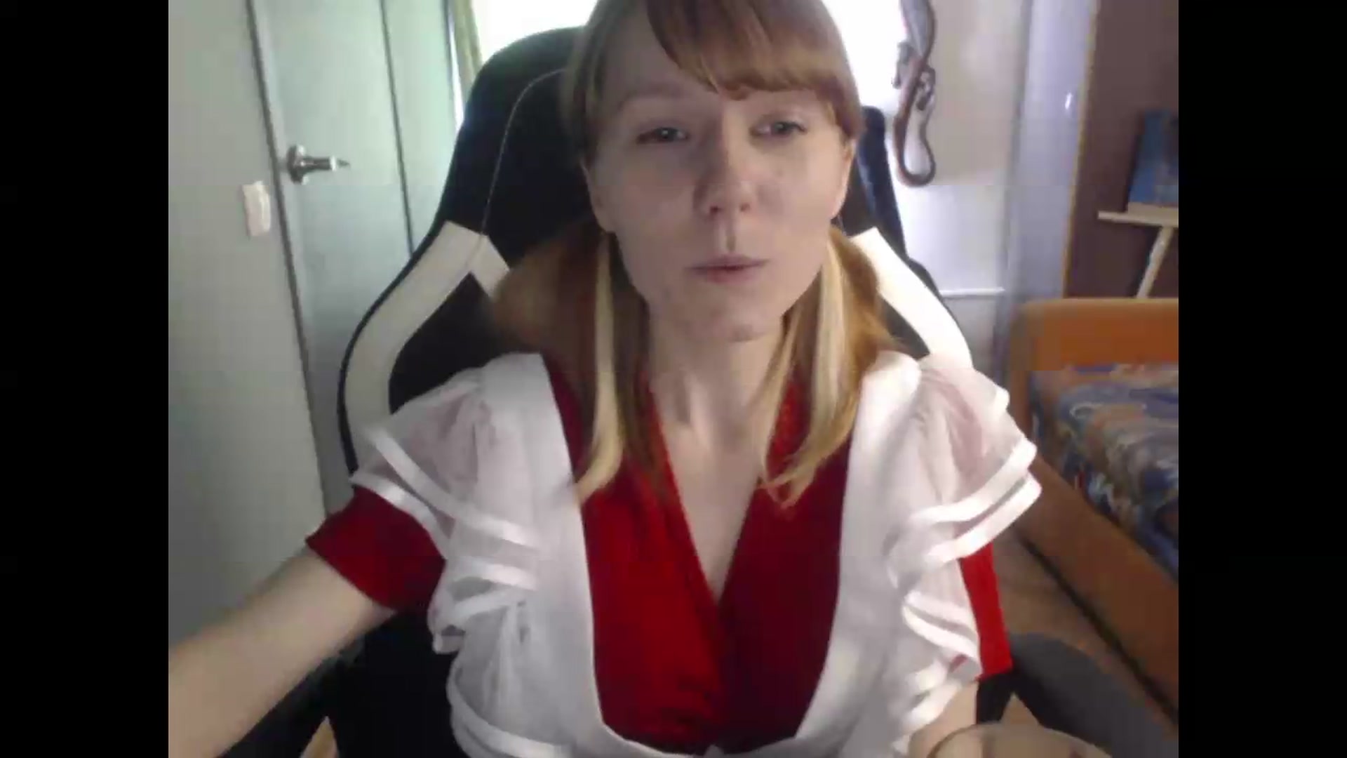 Gallery image thumbnail from NikiFoks18's myfreecams stream on, 07/26/2026, 04:44 image 7 of 20