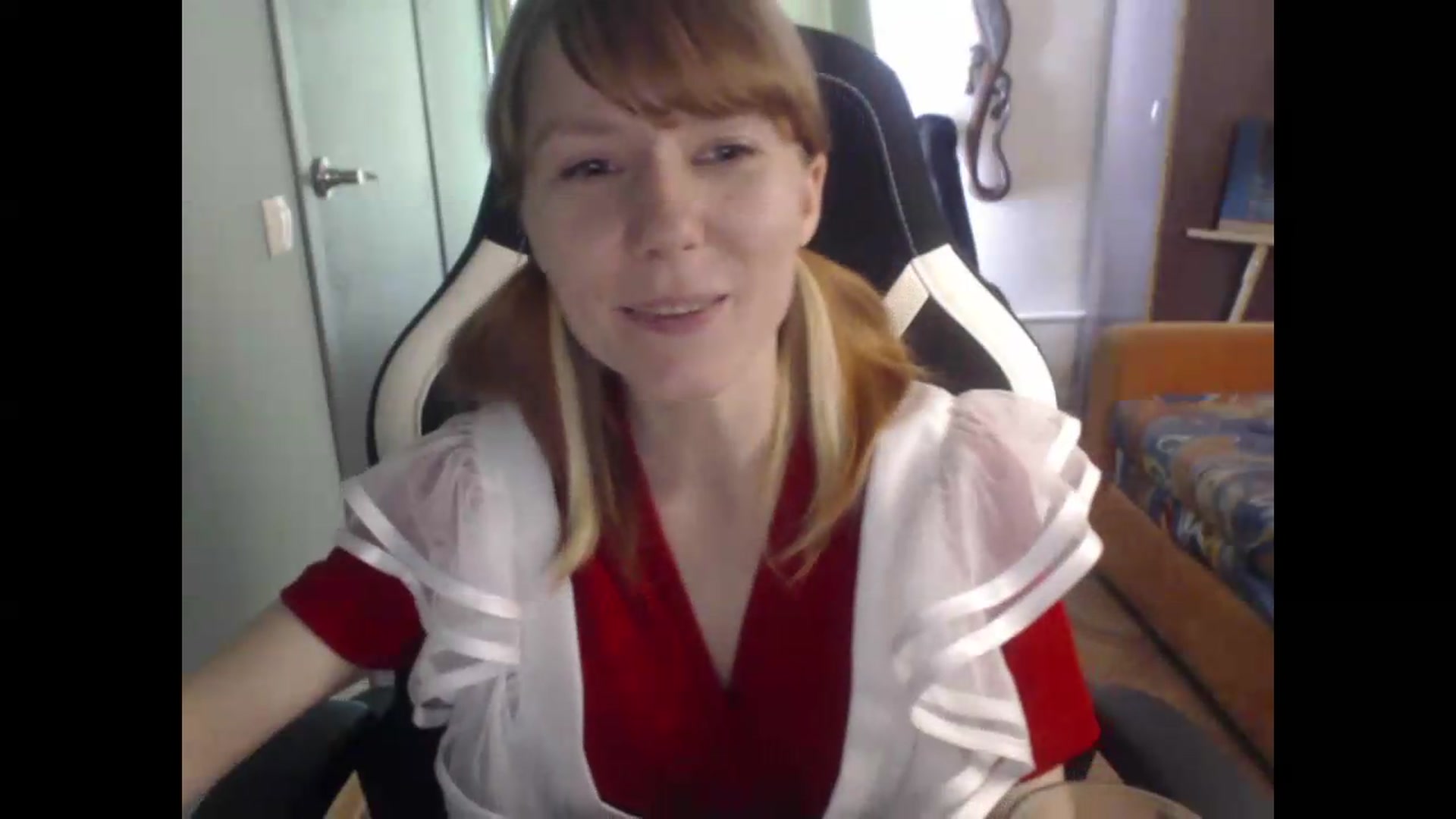 Gallery image thumbnail from NikiFoks18's myfreecams stream on, 07/26/2026, 04:44 image 8 of 20