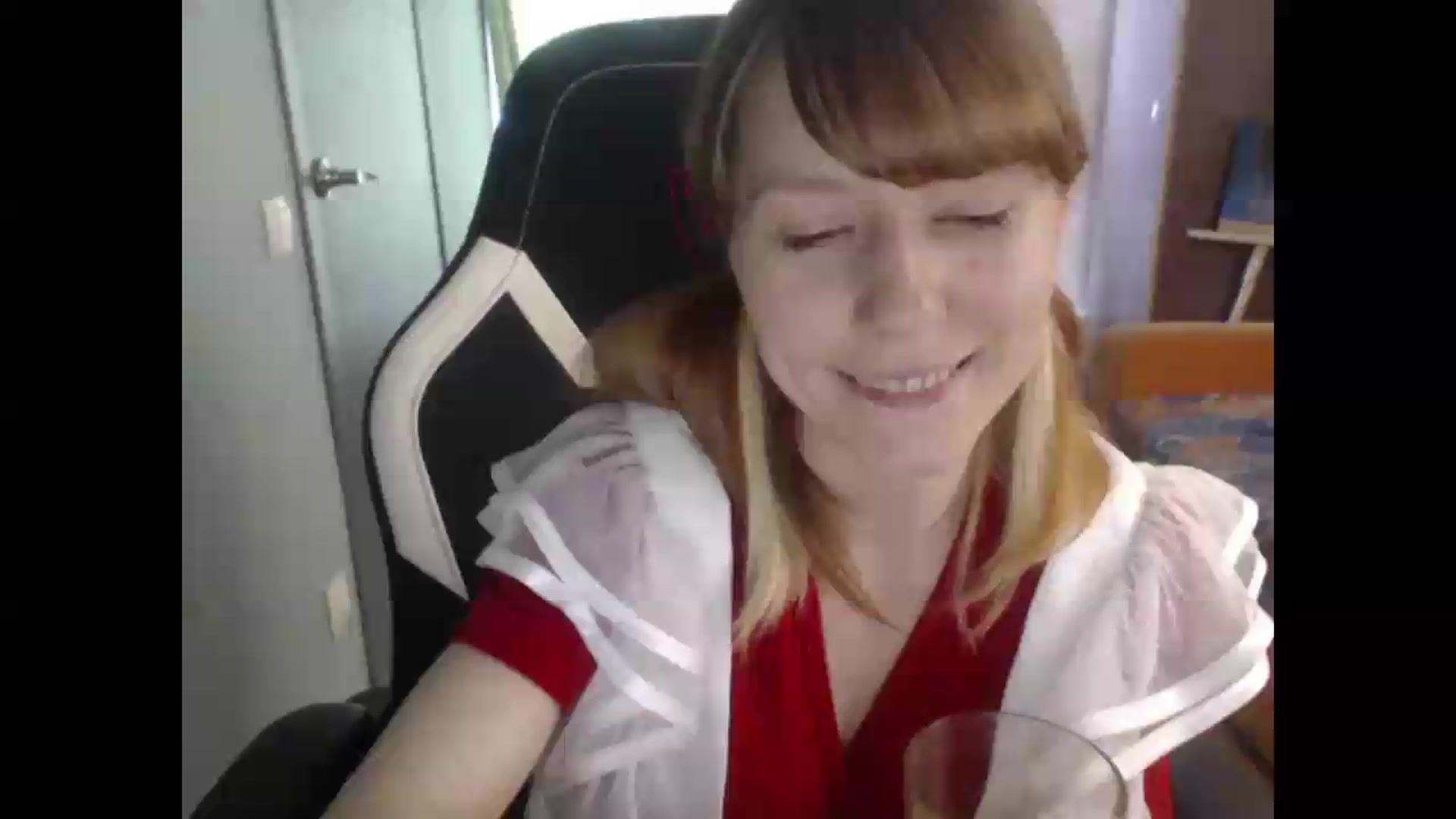 Gallery image thumbnail from NikiFoks18's myfreecams stream on, 07/26/2026, 04:44 image 11 of 20