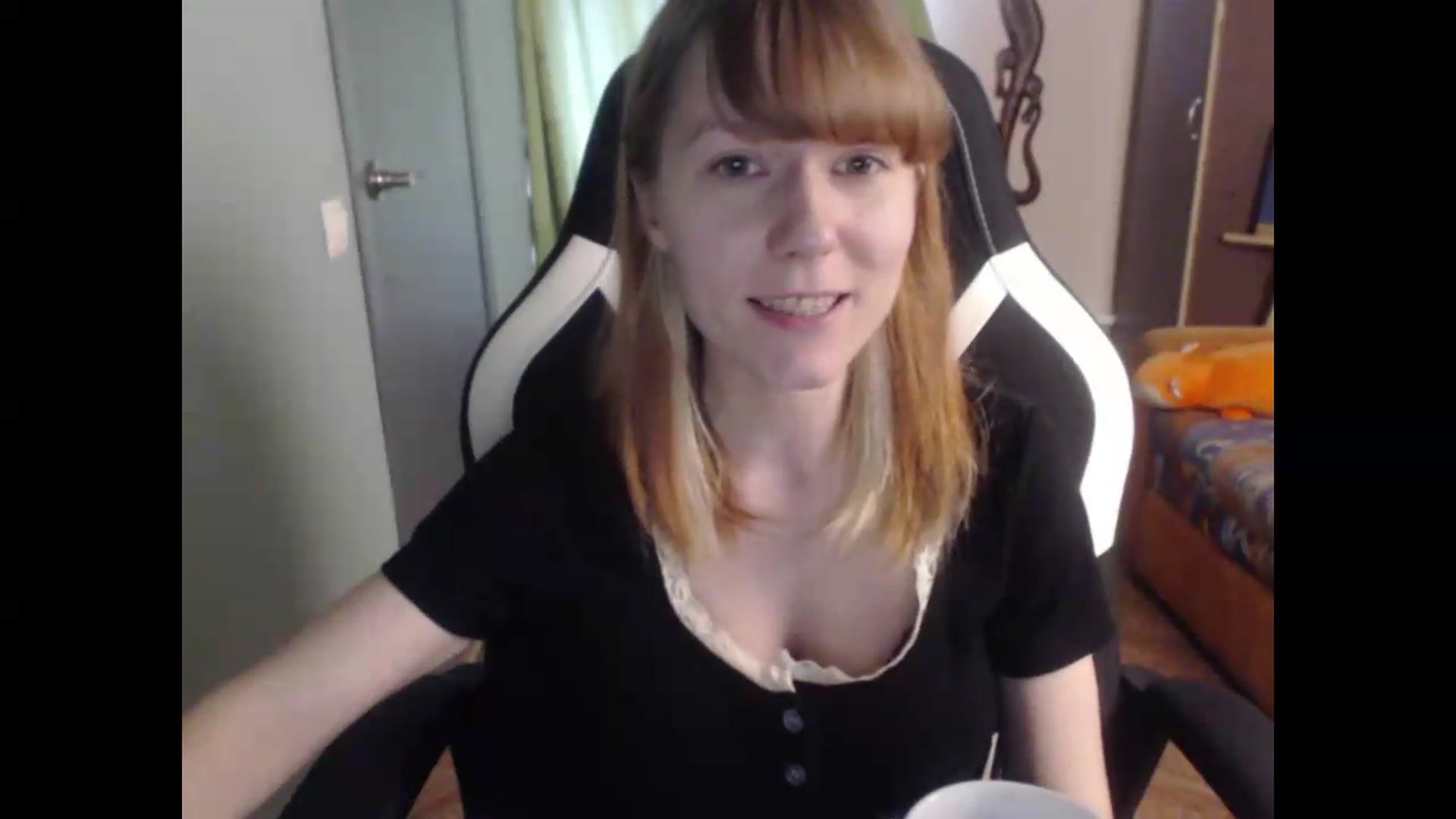 Gallery image thumbnail from NikiFoks18's myfreecams stream on, 07/27/2026, 07:32 image 4 of 20