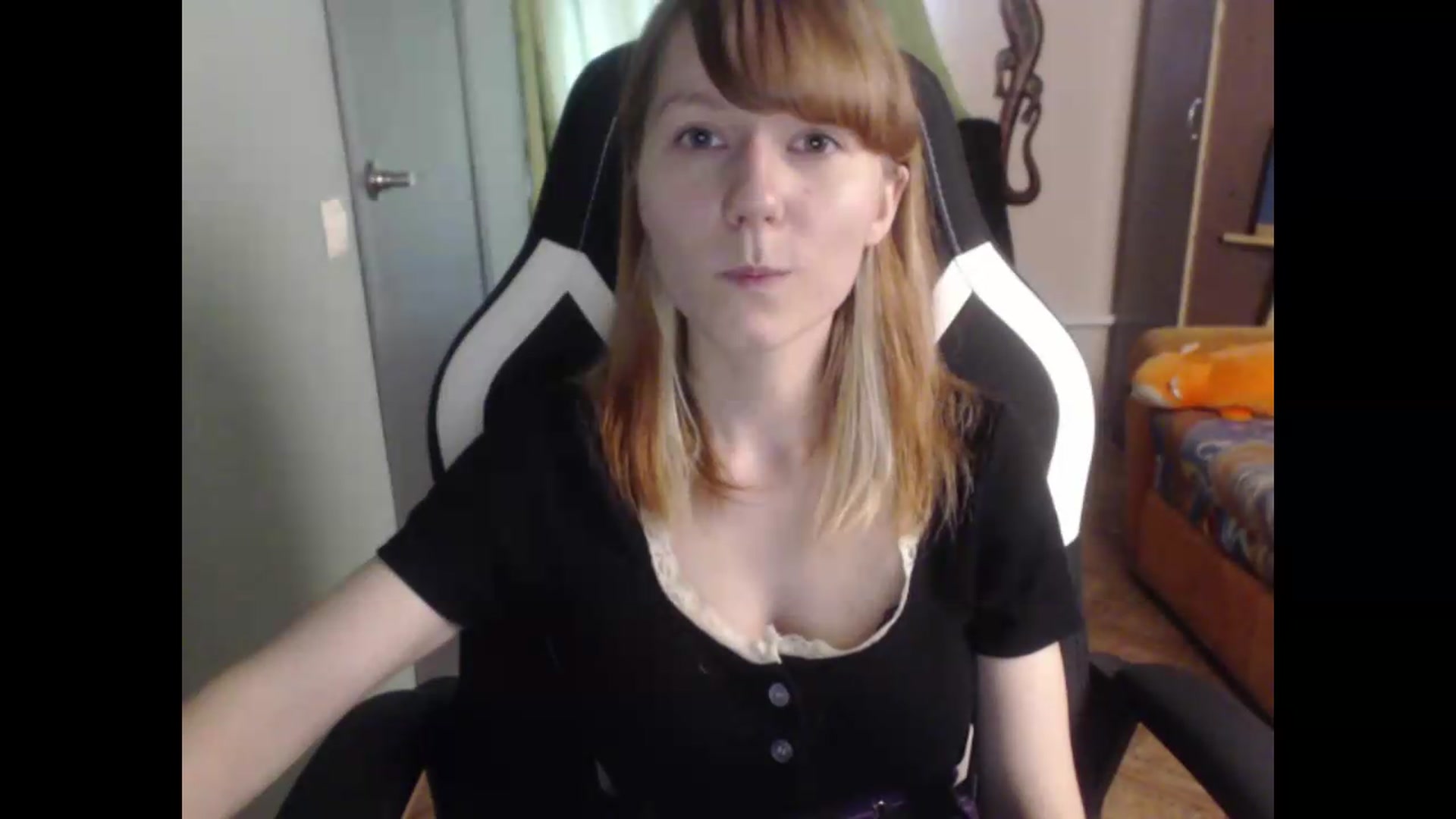 Gallery image thumbnail from NikiFoks18's myfreecams stream on, 07/27/2026, 07:32 image 13 of 20
