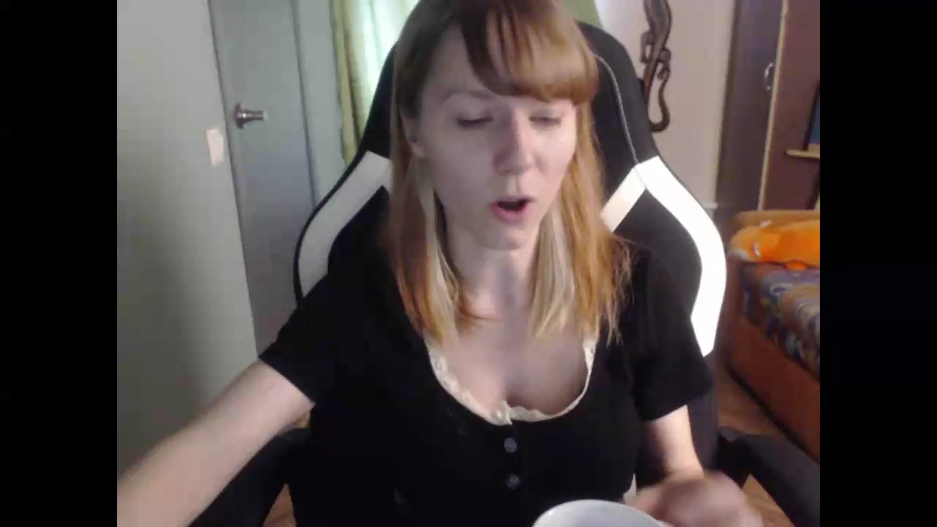 Gallery image thumbnail from NikiFoks18's myfreecams stream on, 07/27/2026, 07:32 image 8 of 20