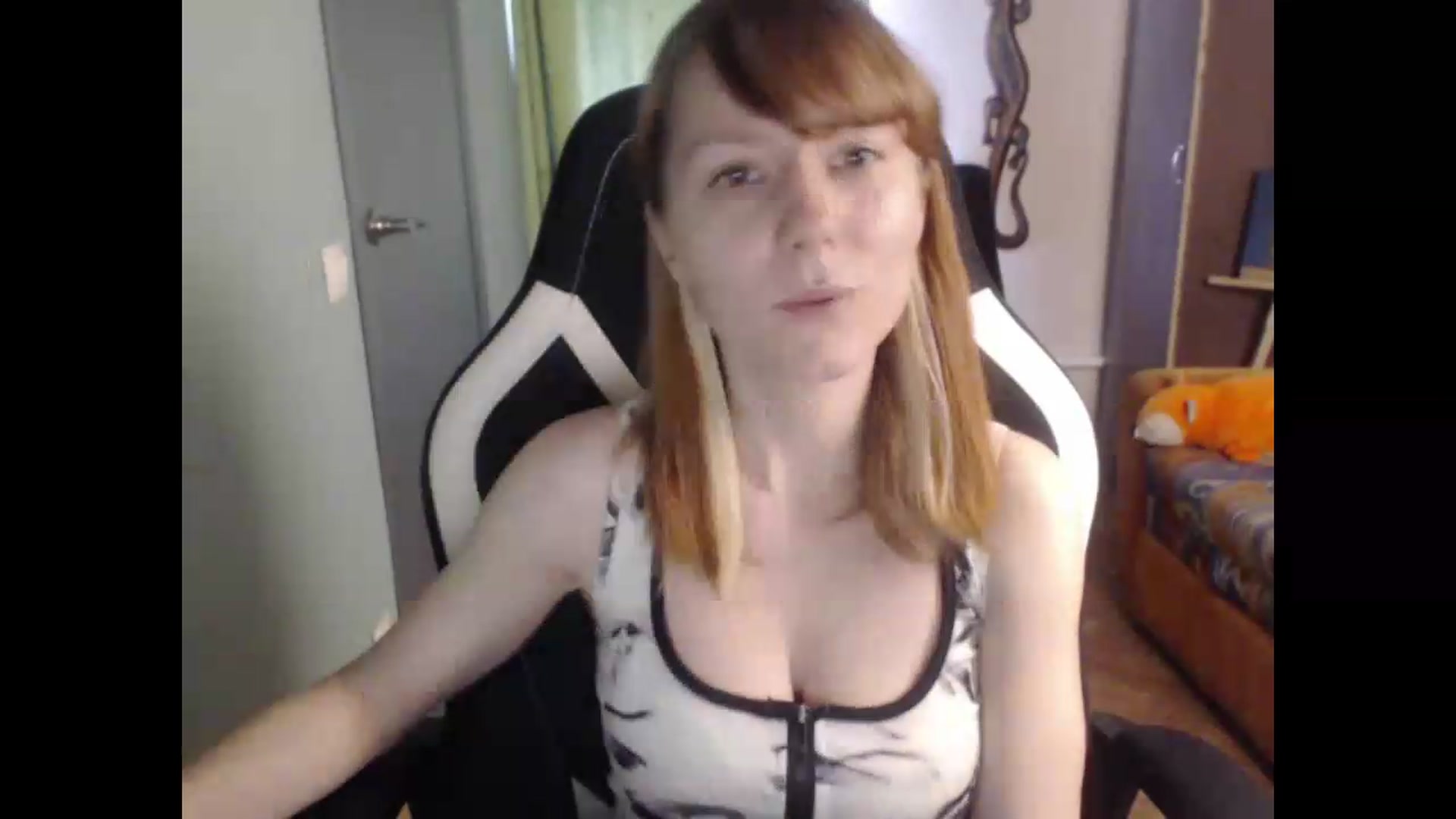 Gallery image thumbnail from NikiFoks18's myfreecams stream on, 07/28/2026, 08:23 image 9 of 20