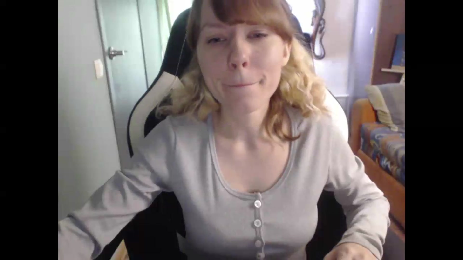 Gallery image thumbnail from NikiFoks18's myfreecams stream on, 07/29/2026, 05:56 image 5 of 20