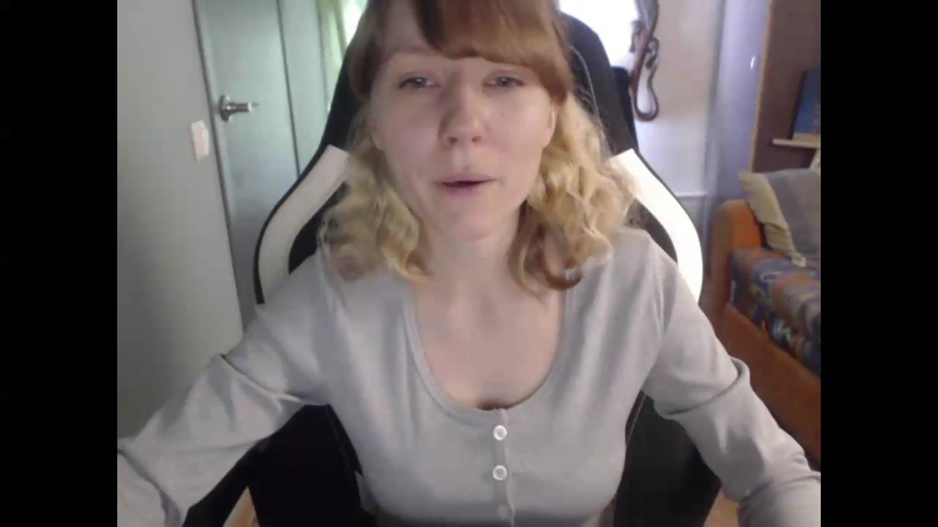 Gallery image thumbnail from NikiFoks18's myfreecams stream on, 07/29/2026, 05:56 image 17 of 20