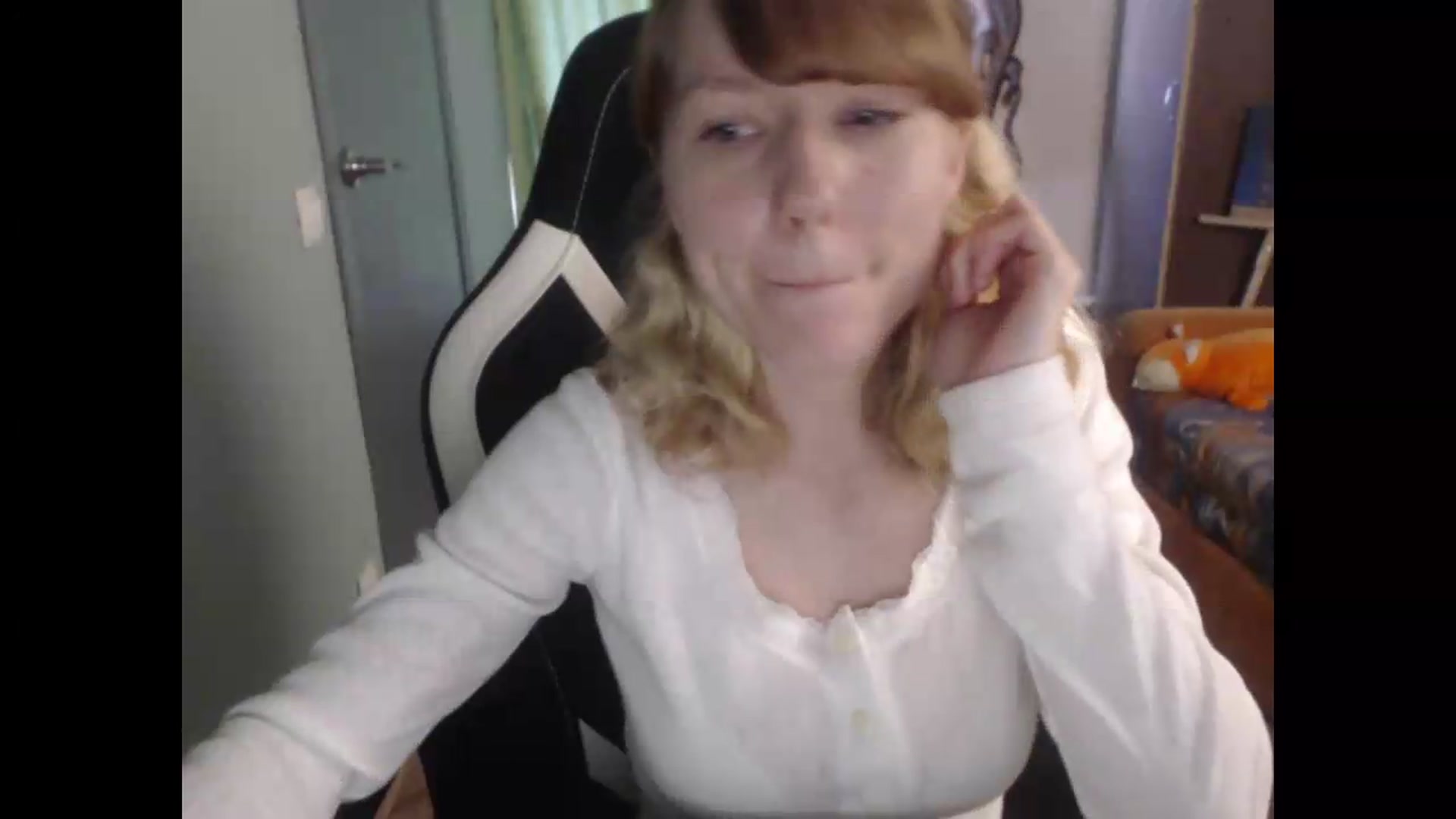 Gallery image thumbnail from NikiFoks18's myfreecams stream on, 07/29/2026, 06:52 image 7 of 20