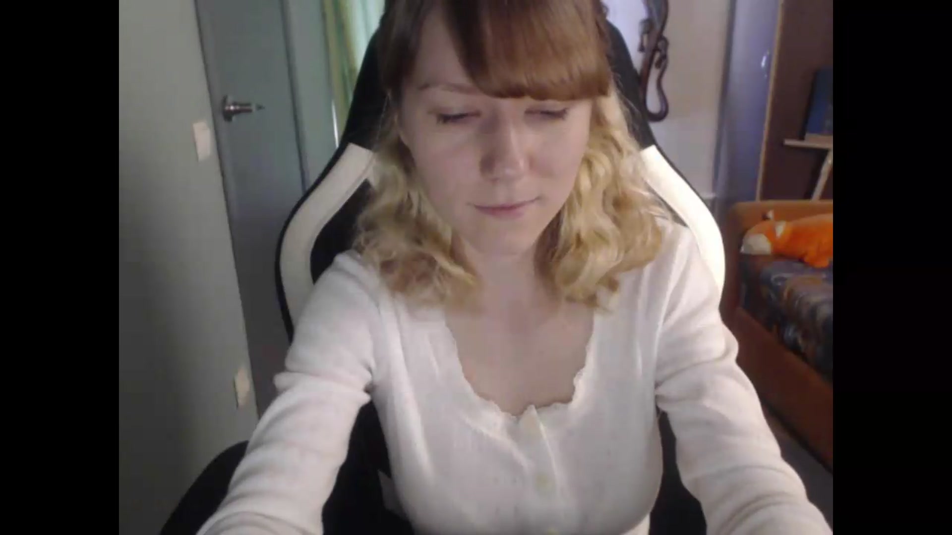 Gallery image thumbnail from NikiFoks18's myfreecams stream on, 07/29/2026, 06:52 image 8 of 20