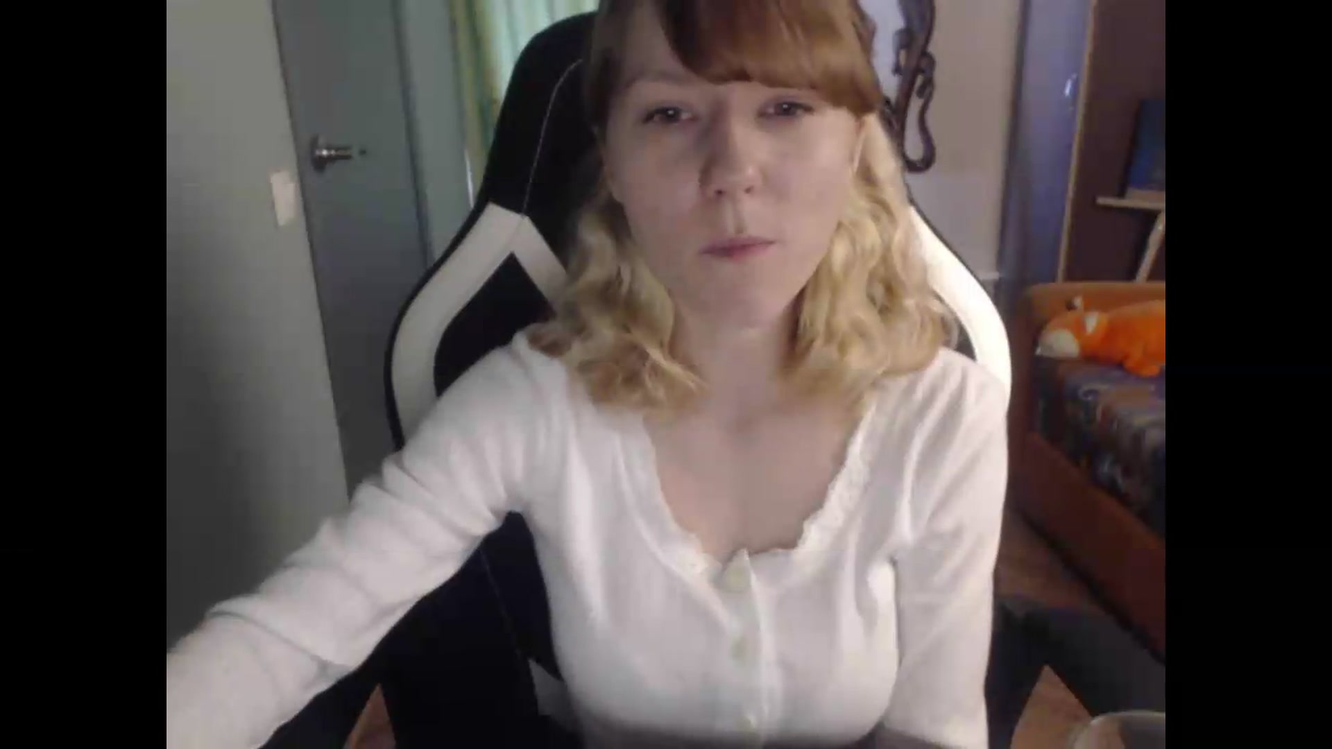 Gallery image thumbnail from NikiFoks18's myfreecams stream on, 07/29/2026, 07:14 image 10 of 20