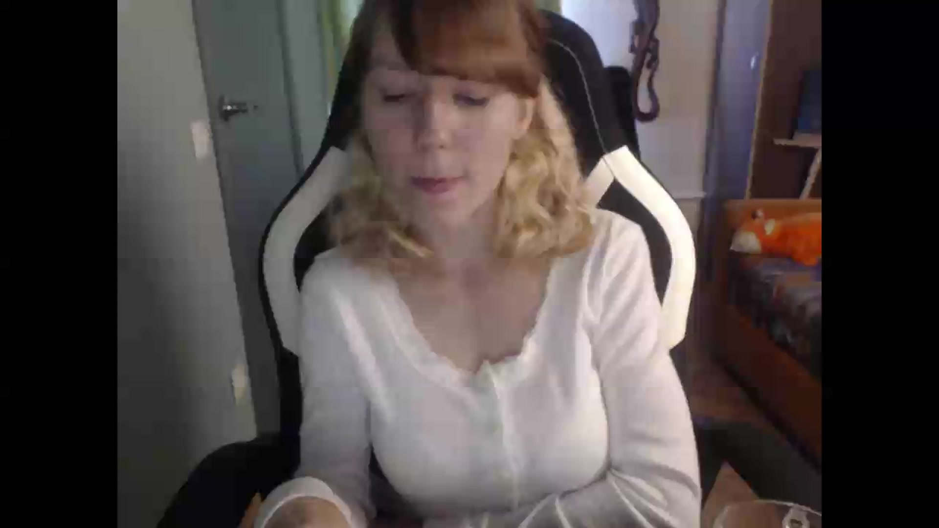 Gallery image thumbnail from NikiFoks18's myfreecams stream on, 07/29/2026, 07:14 image 1 of 20