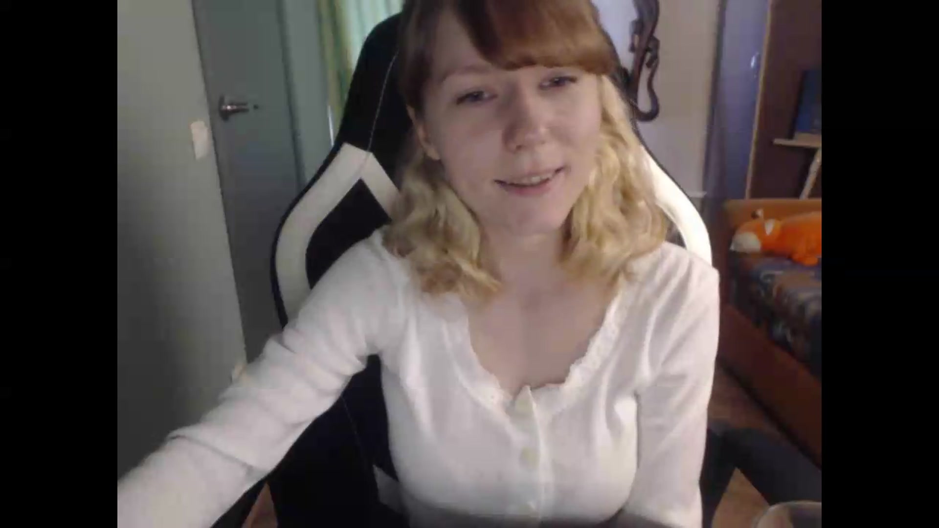 Gallery image thumbnail from NikiFoks18's myfreecams stream on, 07/29/2026, 07:14 image 8 of 20