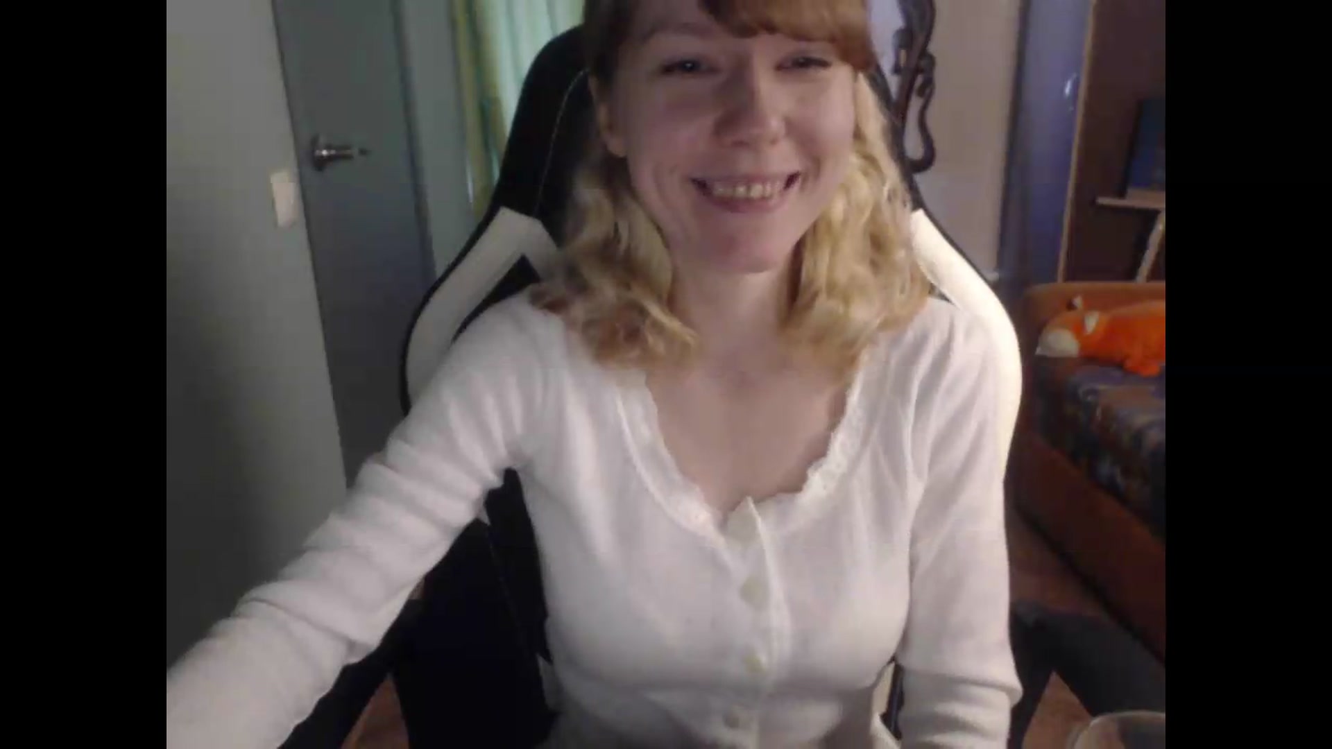 Gallery image thumbnail from NikiFoks18's myfreecams stream on, 07/29/2026, 07:14 image 17 of 20