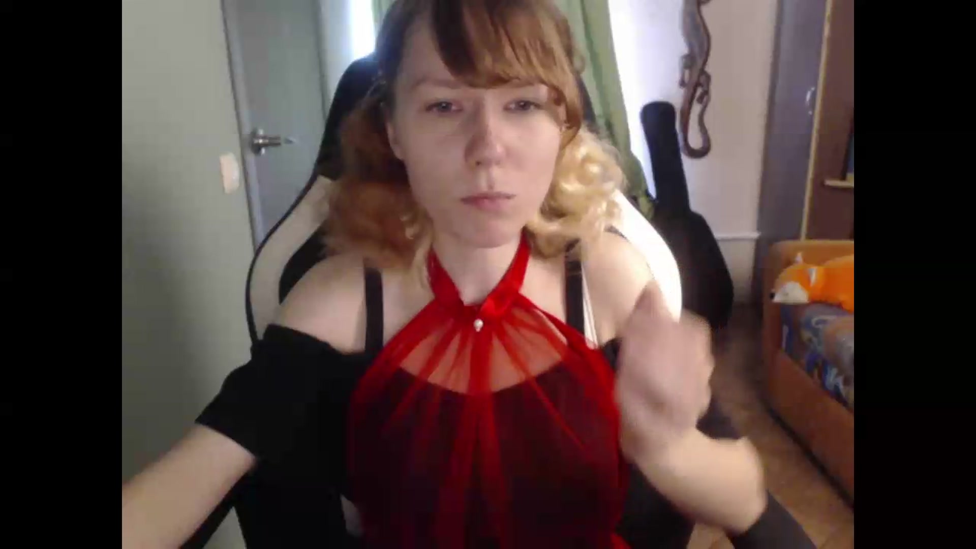 Gallery image thumbnail from NikiFoks18's myfreecams stream on, 07/31/2026, 06:33 image 2 of 20