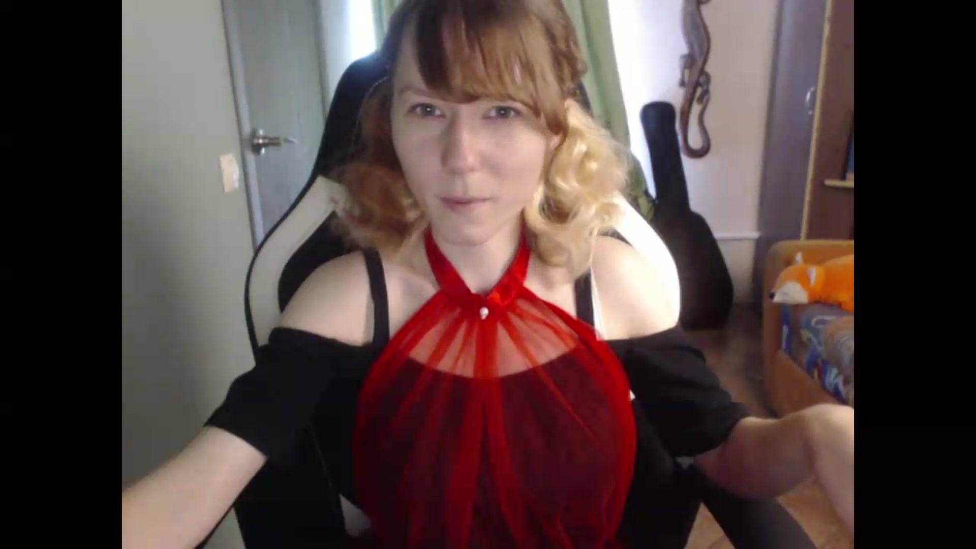 Gallery image thumbnail from NikiFoks18's myfreecams stream on, 07/31/2026, 06:33 image 8 of 20