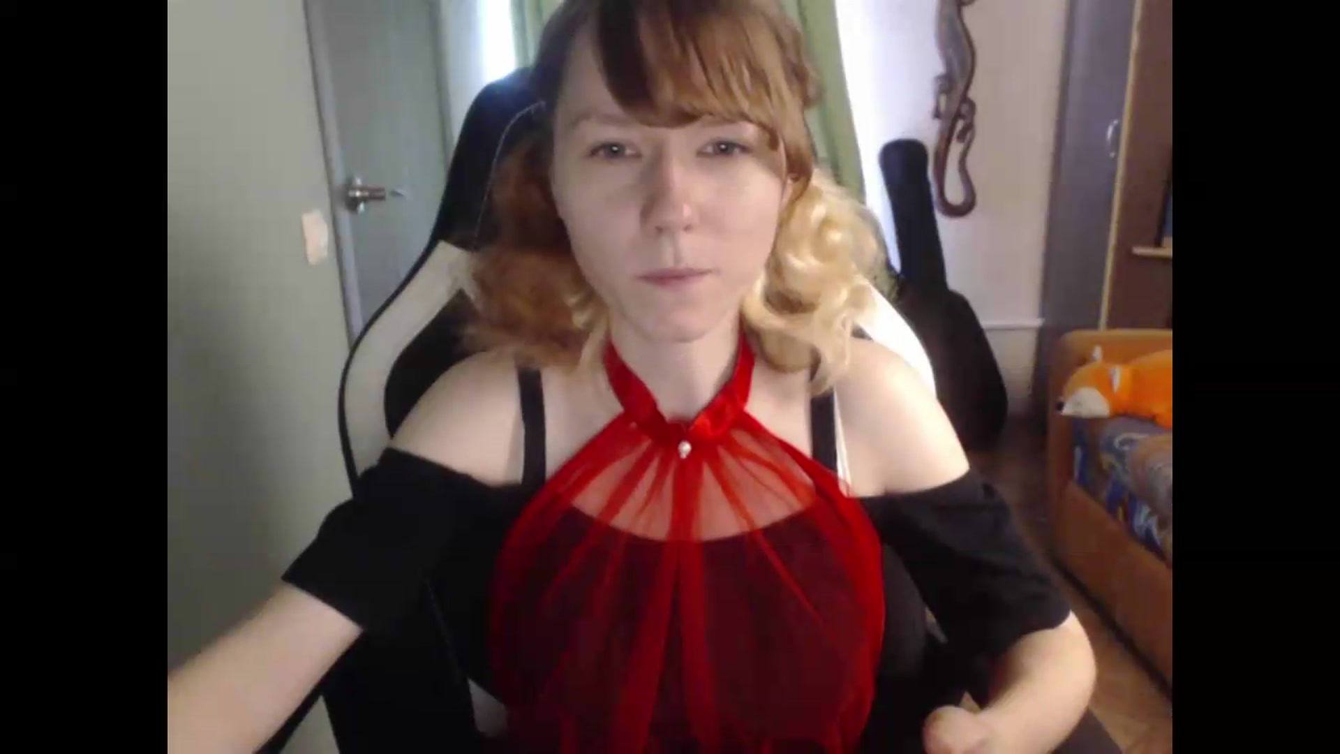Gallery image thumbnail from NikiFoks18's myfreecams stream on, 07/31/2026, 06:33 image 3 of 20