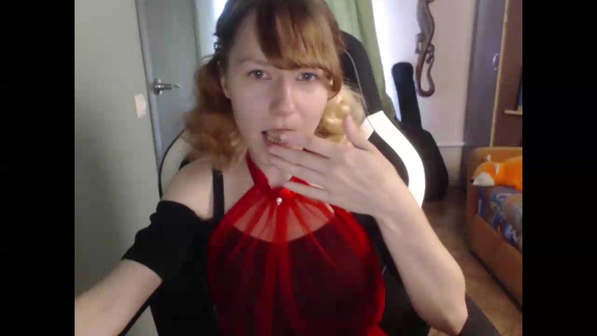 Gallery image thumbnail from NikiFoks18's myfreecams stream on, 07/31/2026, 06:33 image 12 of 20