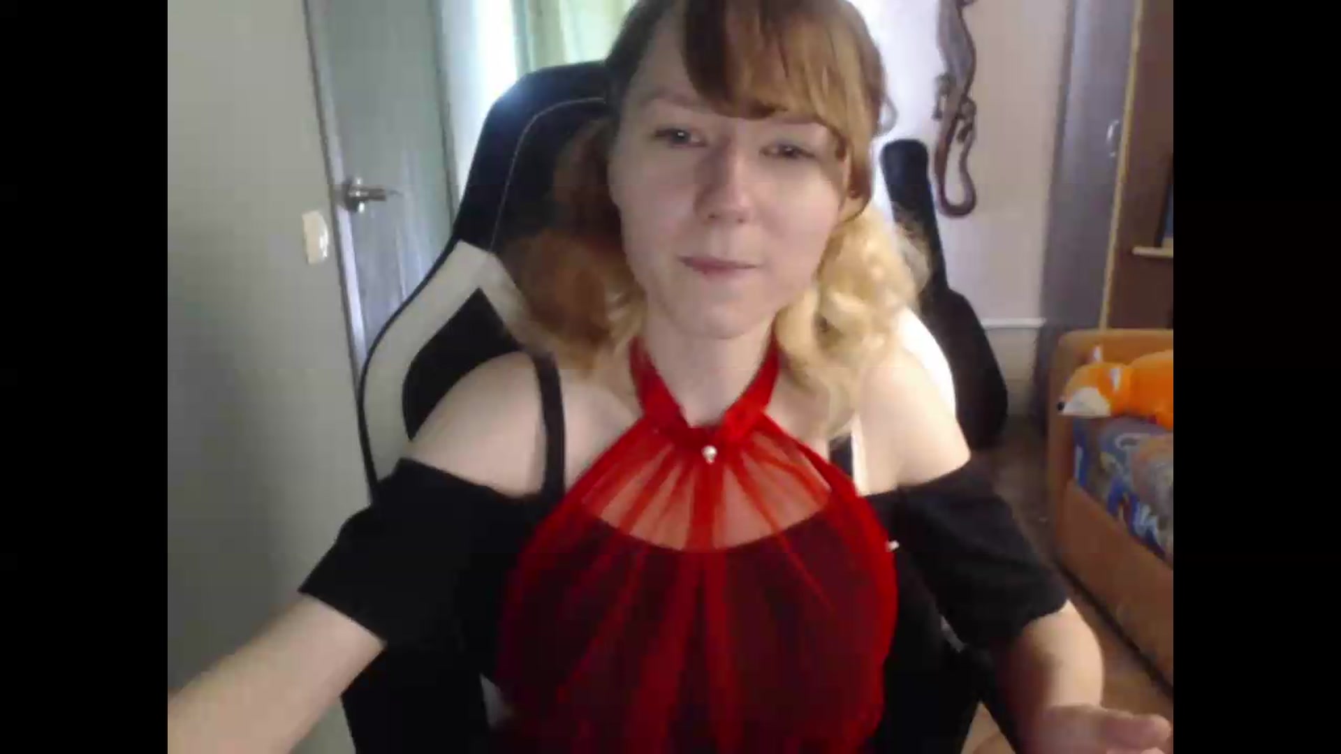 Gallery image thumbnail from NikiFoks18's myfreecams stream on, 07/31/2026, 06:52 image 20 of 20