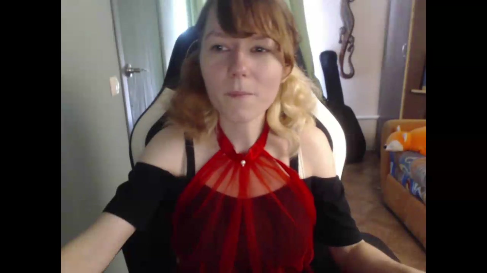 Gallery image thumbnail from NikiFoks18's myfreecams stream on, 07/31/2026, 06:52 image 19 of 20