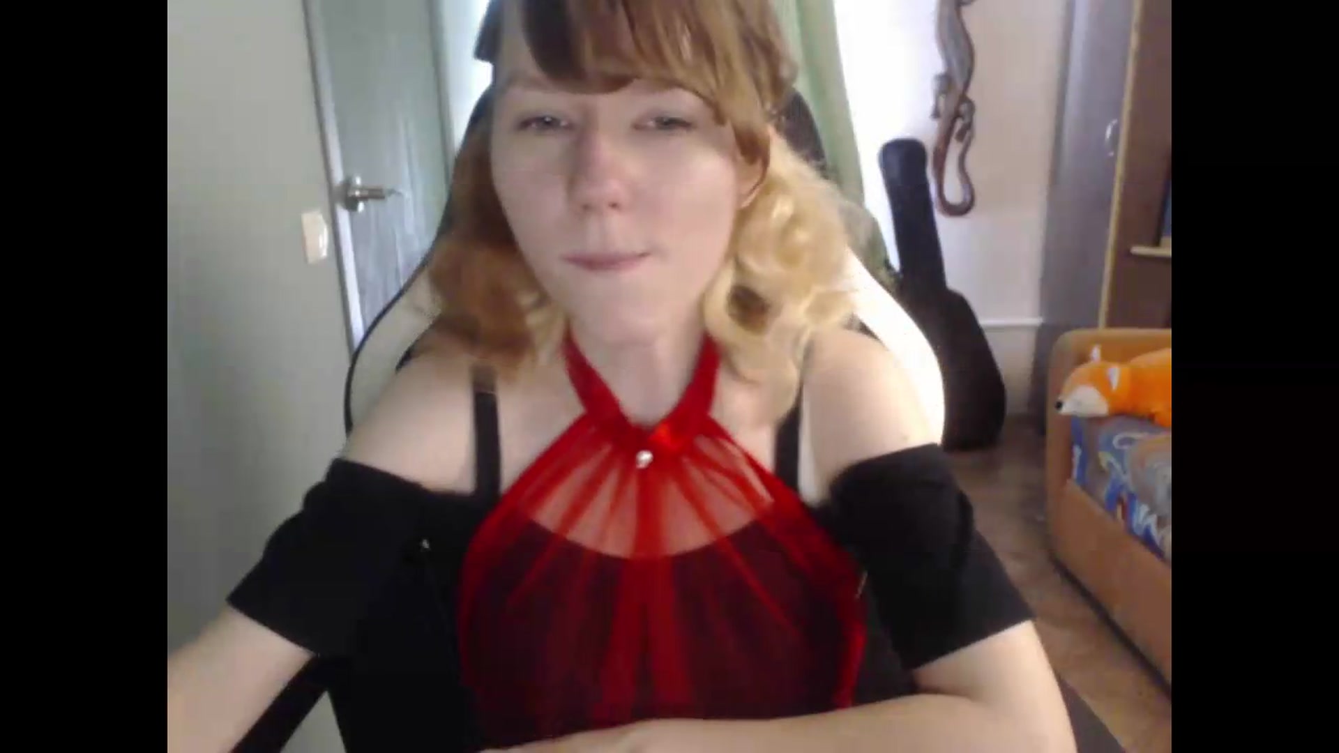Gallery image thumbnail from NikiFoks18's myfreecams stream on, 07/31/2026, 06:52 image 10 of 20