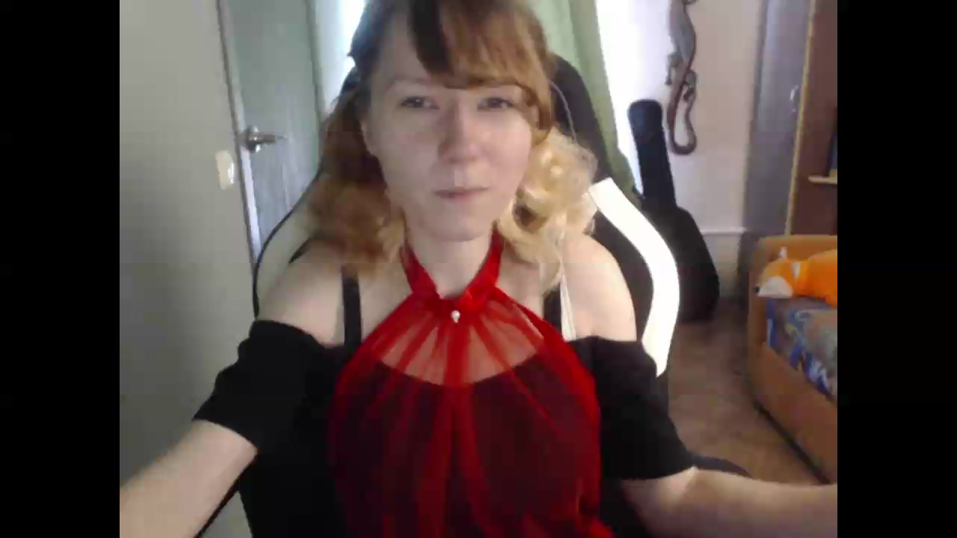 Gallery image thumbnail from NikiFoks18's myfreecams stream on, 07/31/2026, 06:52 image 18 of 20