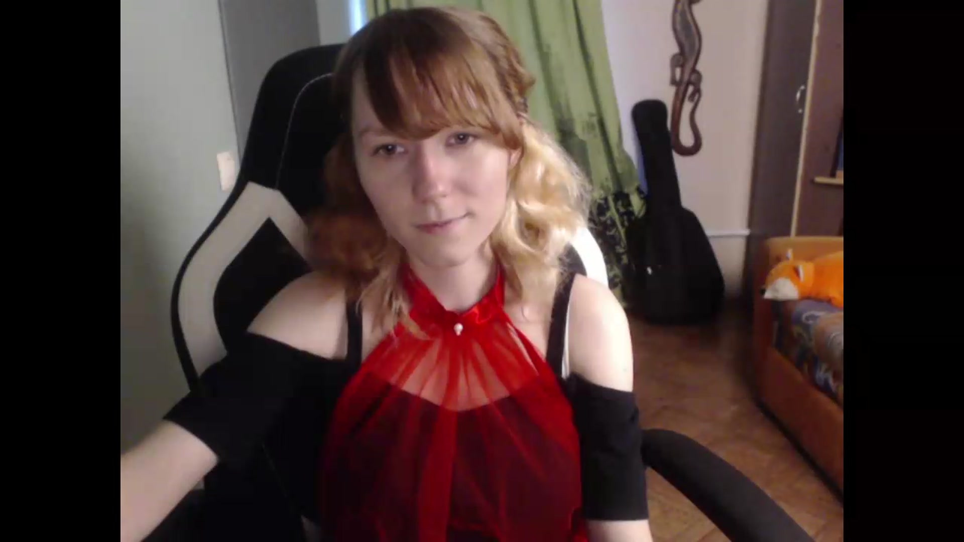 Gallery image thumbnail from NikiFoks18's myfreecams stream on, 07/31/2026, 08:57 image 18 of 20