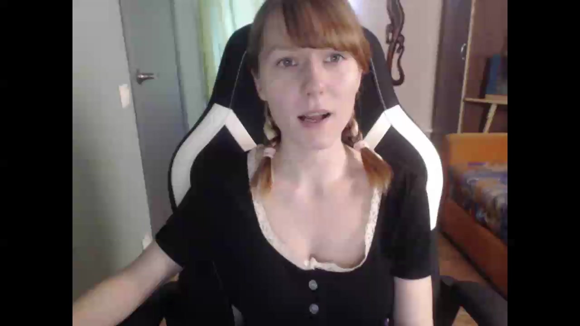 Gallery image thumbnail from NikiFoks18's myfreecams stream on, 08/06/2026, 07:34 image 20 of 20
