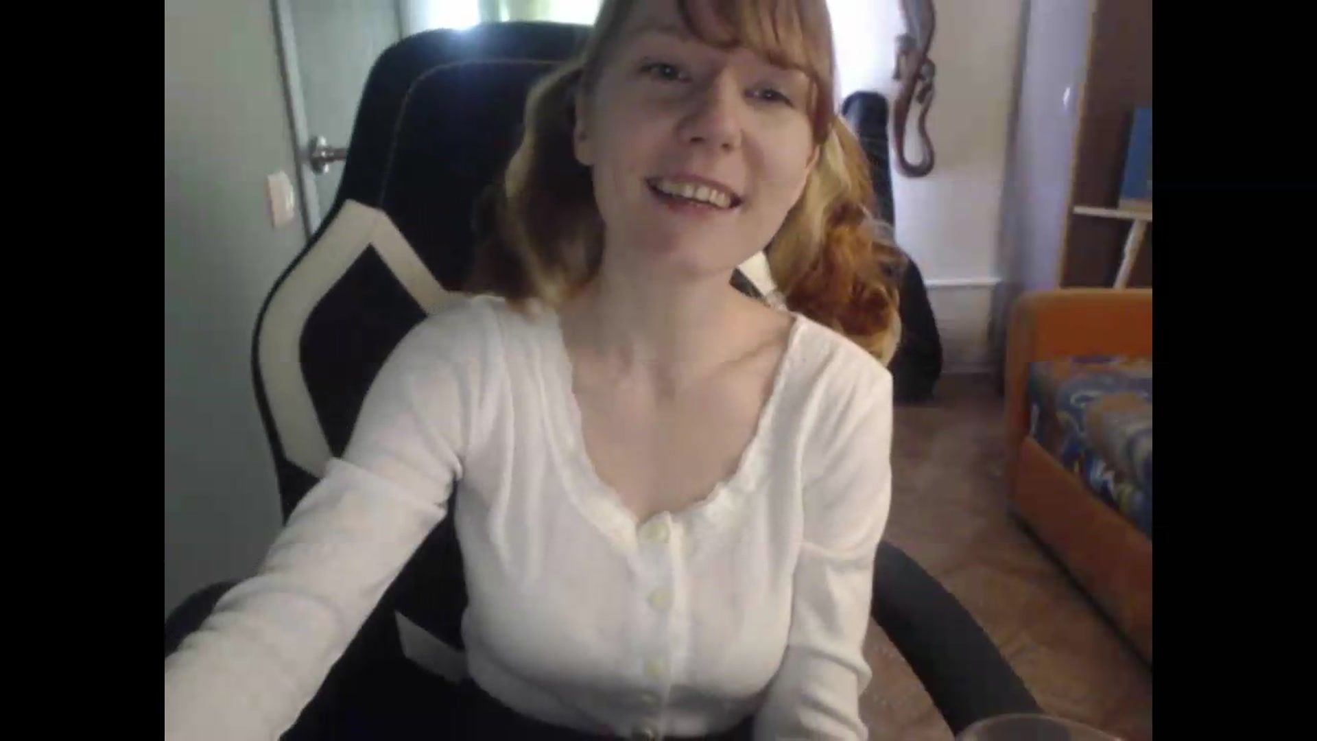 Gallery image thumbnail from NikiFoks18's myfreecams stream on, 08/09/2026, 05:40 image 20 of 20