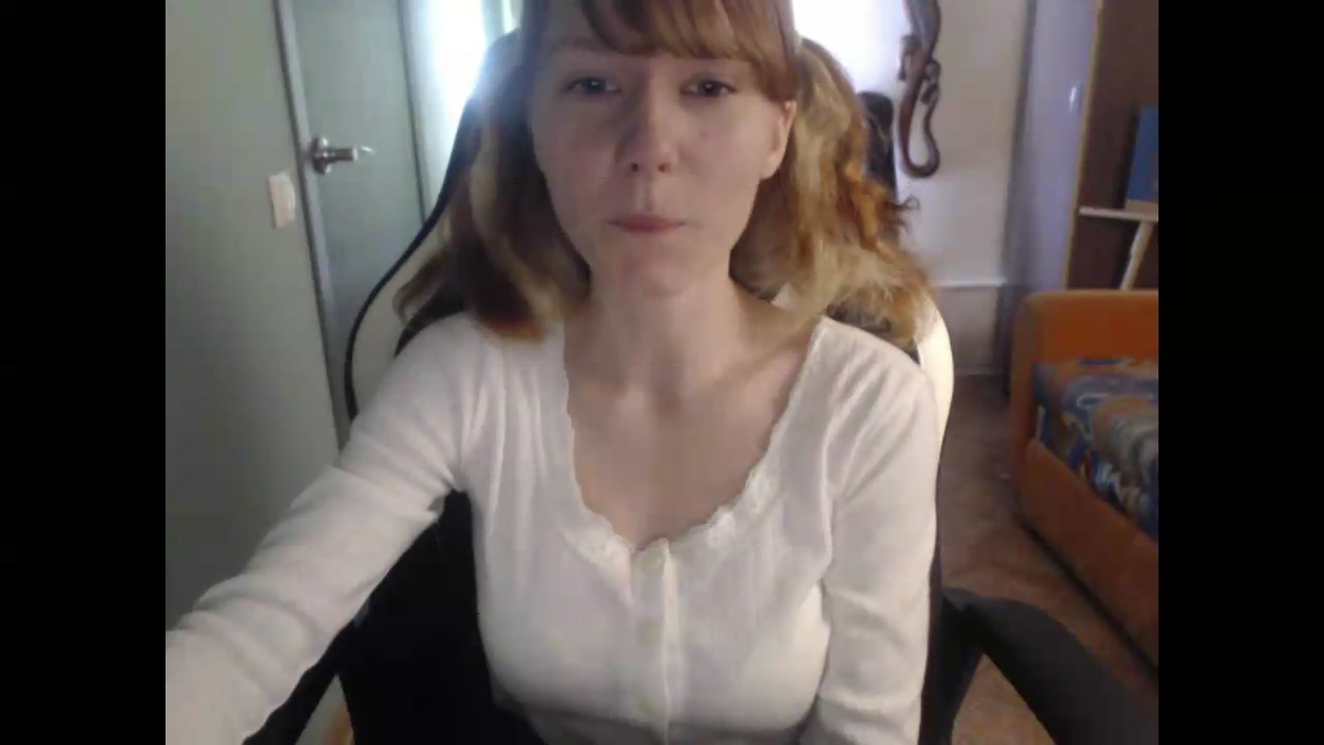 Gallery image thumbnail from NikiFoks18's myfreecams stream on, 08/09/2026, 05:40 image 17 of 20