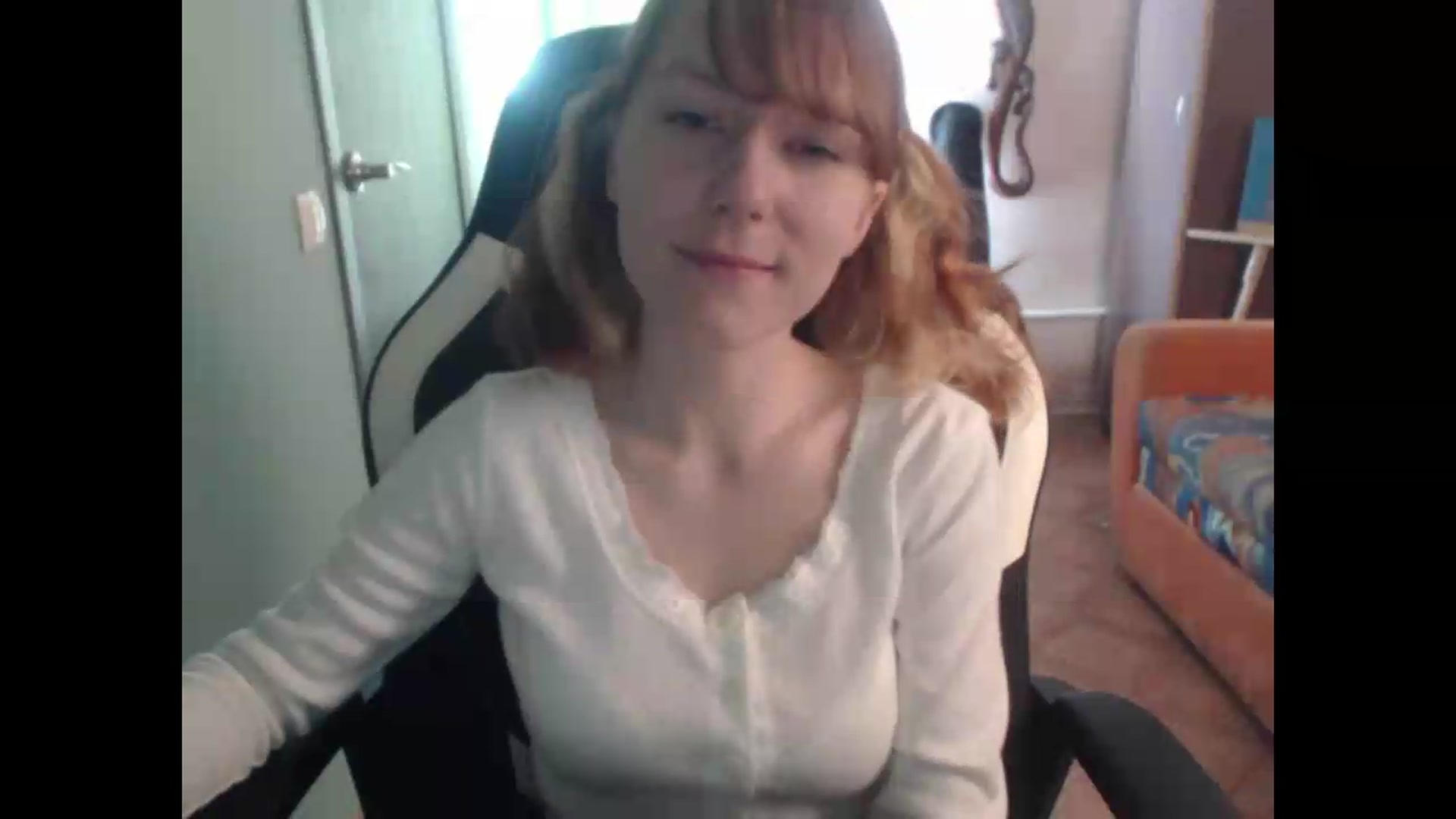 Gallery image thumbnail from NikiFoks18's myfreecams stream on, 08/09/2026, 05:40 image 2 of 20