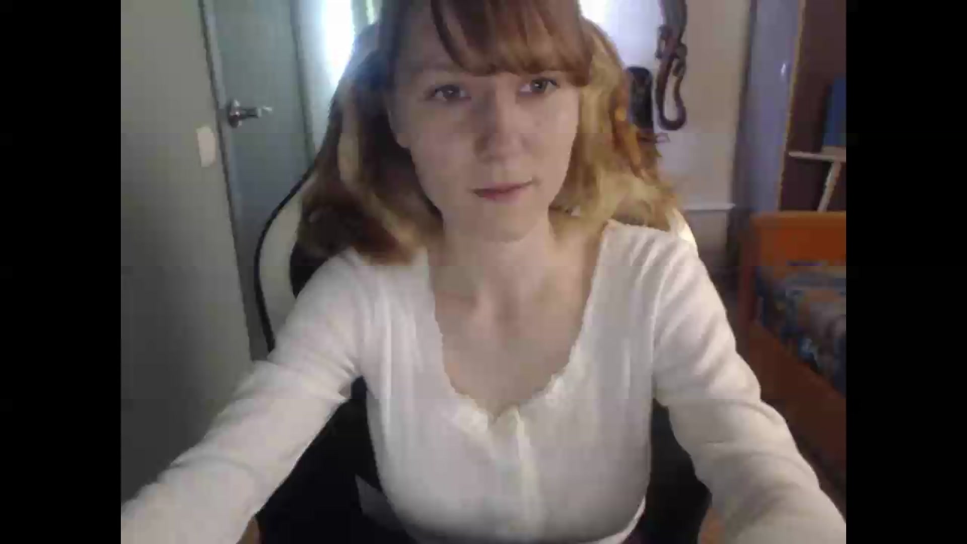 Gallery image thumbnail from NikiFoks18's myfreecams stream on, 08/09/2026, 05:40 image 16 of 20