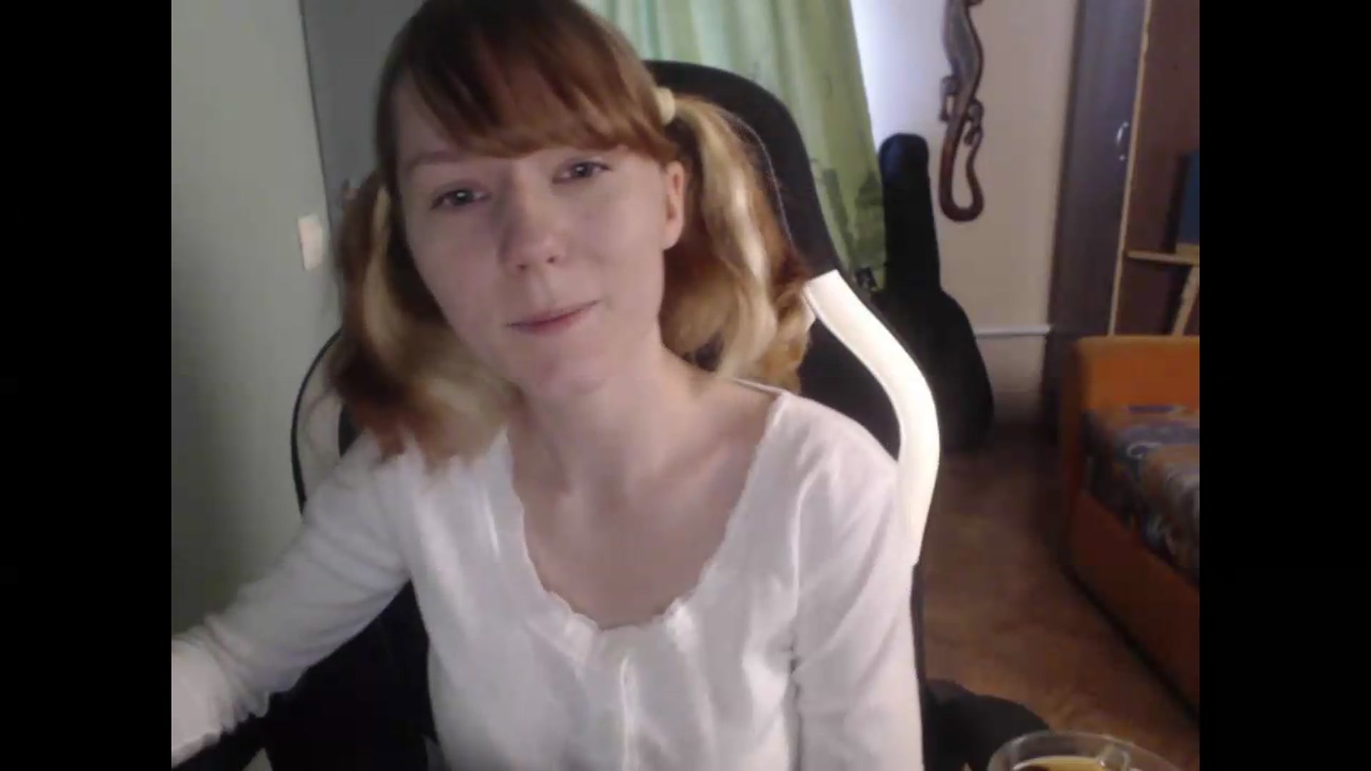 Gallery image thumbnail from NikiFoks18's myfreecams stream on, 08/12/2026, 08:44 image 9 of 20