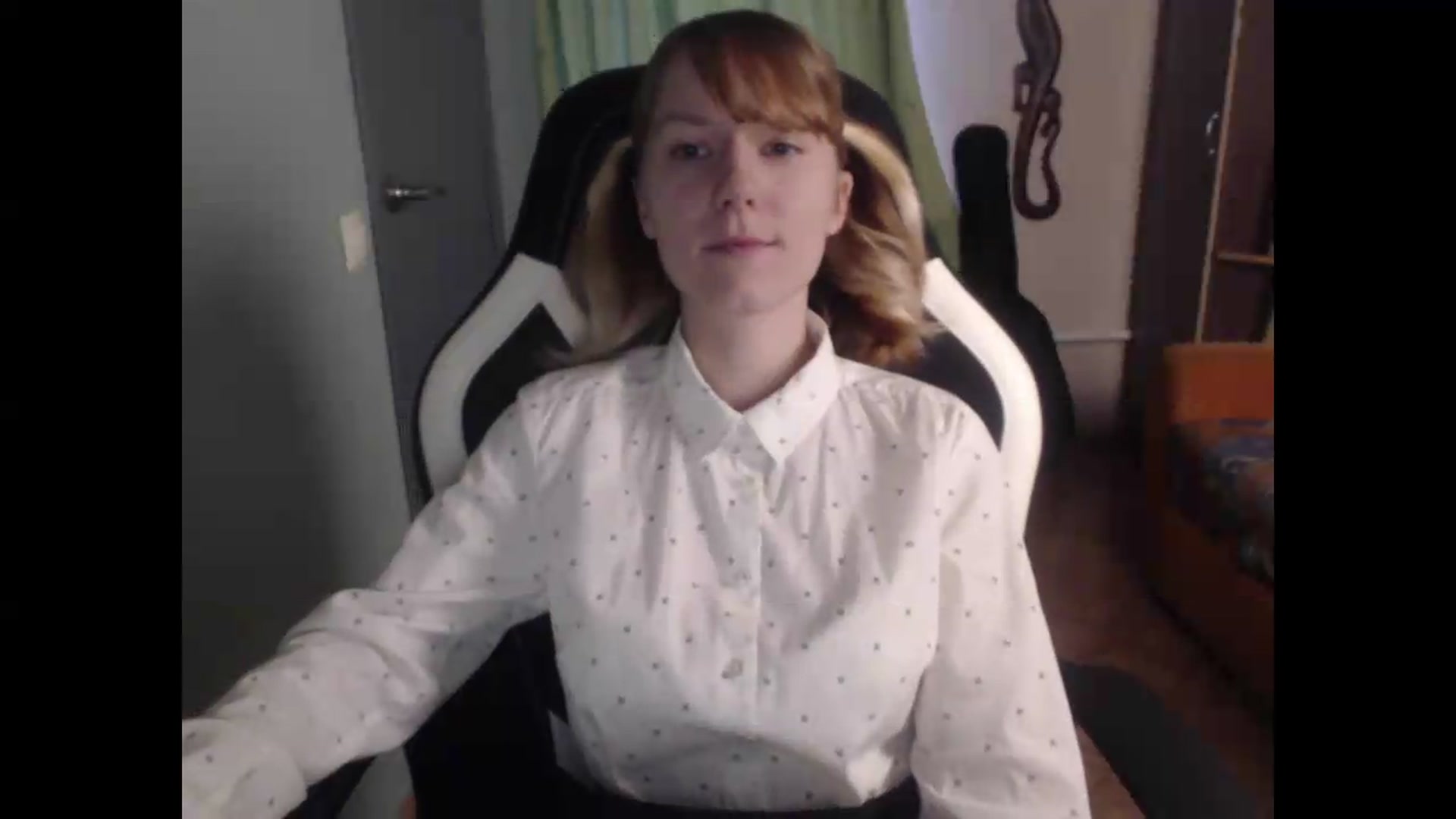 Gallery image thumbnail from NikiFoks18's myfreecams stream on, 08/14/2026, 08:06 image 20 of 20