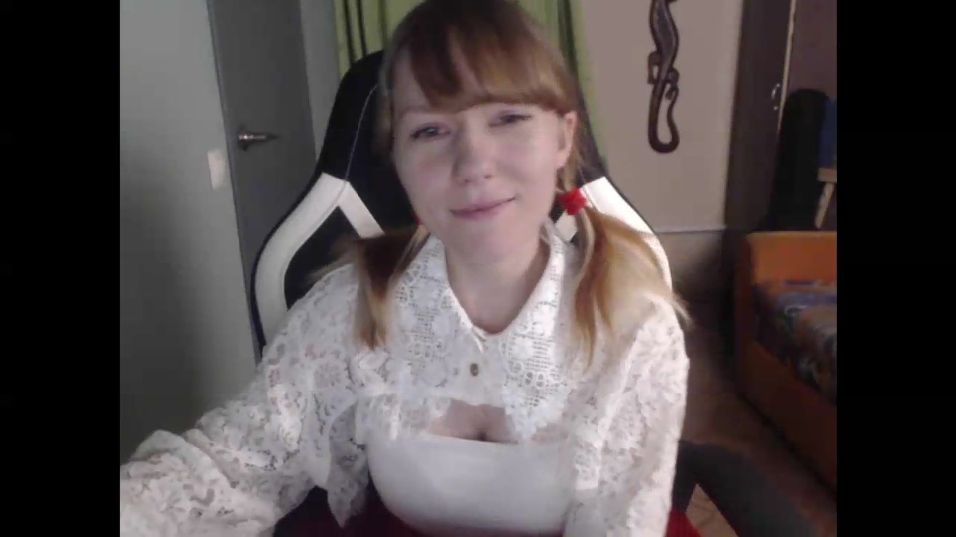 Gallery image thumbnail from NikiFoks18's myfreecams stream on, 08/15/2026, 21:15 image 7 of 20