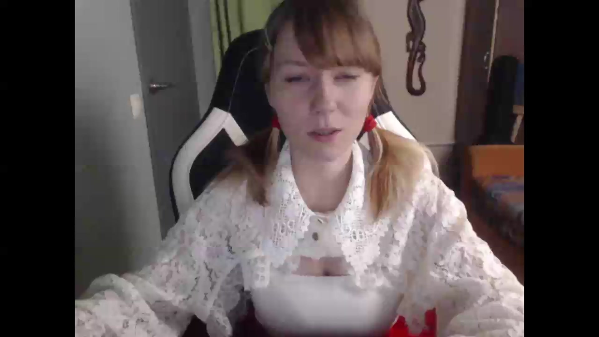 Gallery image thumbnail from NikiFoks18's myfreecams stream on, 08/15/2026, 23:56 image 1 of 20