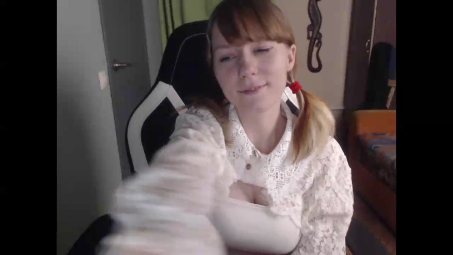 Gallery image thumbnail from NikiFoks18's myfreecams stream on, 08/15/2026, 23:56 image 6 of 20