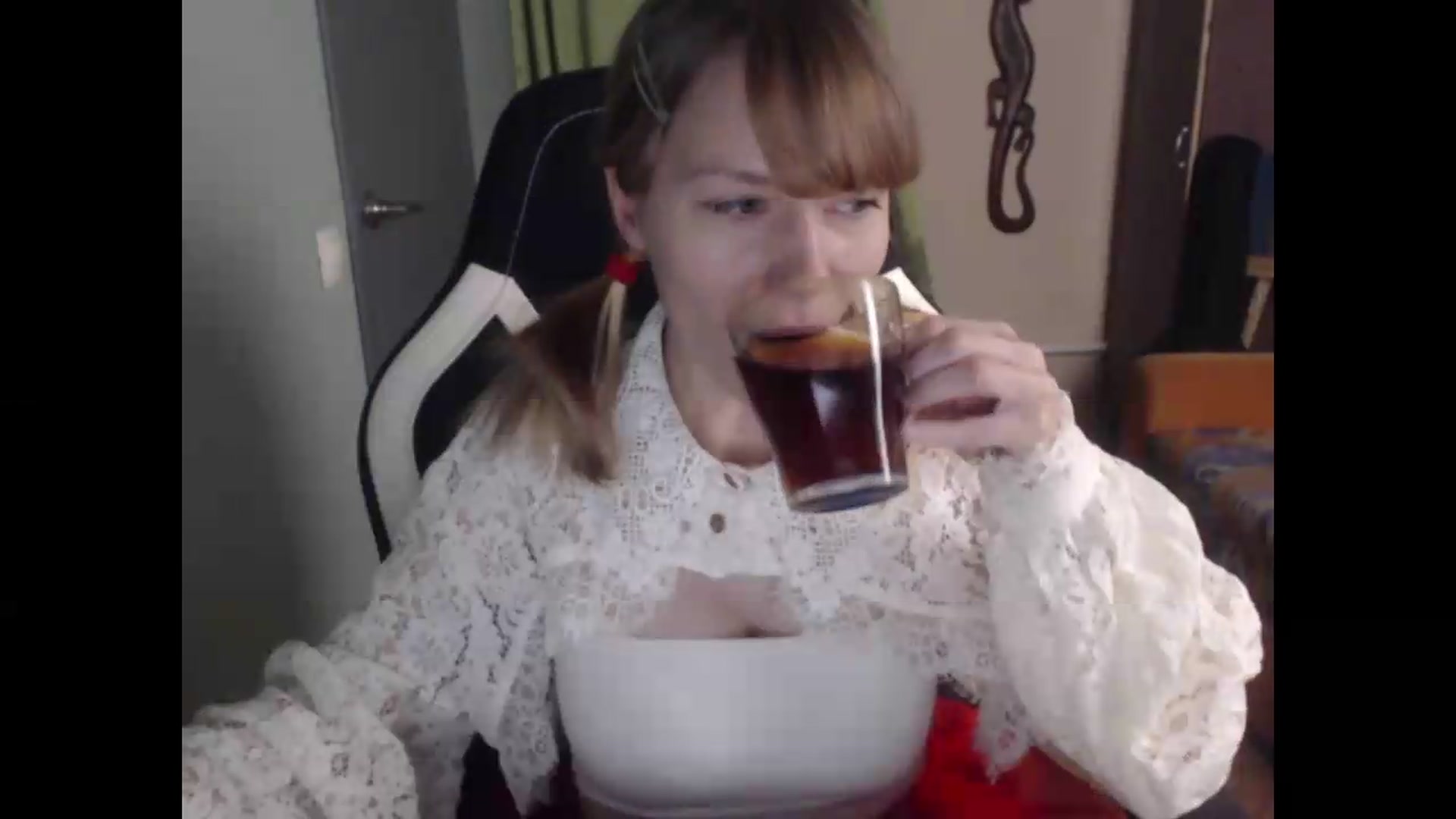 Gallery image thumbnail from NikiFoks18's myfreecams stream on, 08/15/2026, 23:56 image 7 of 20