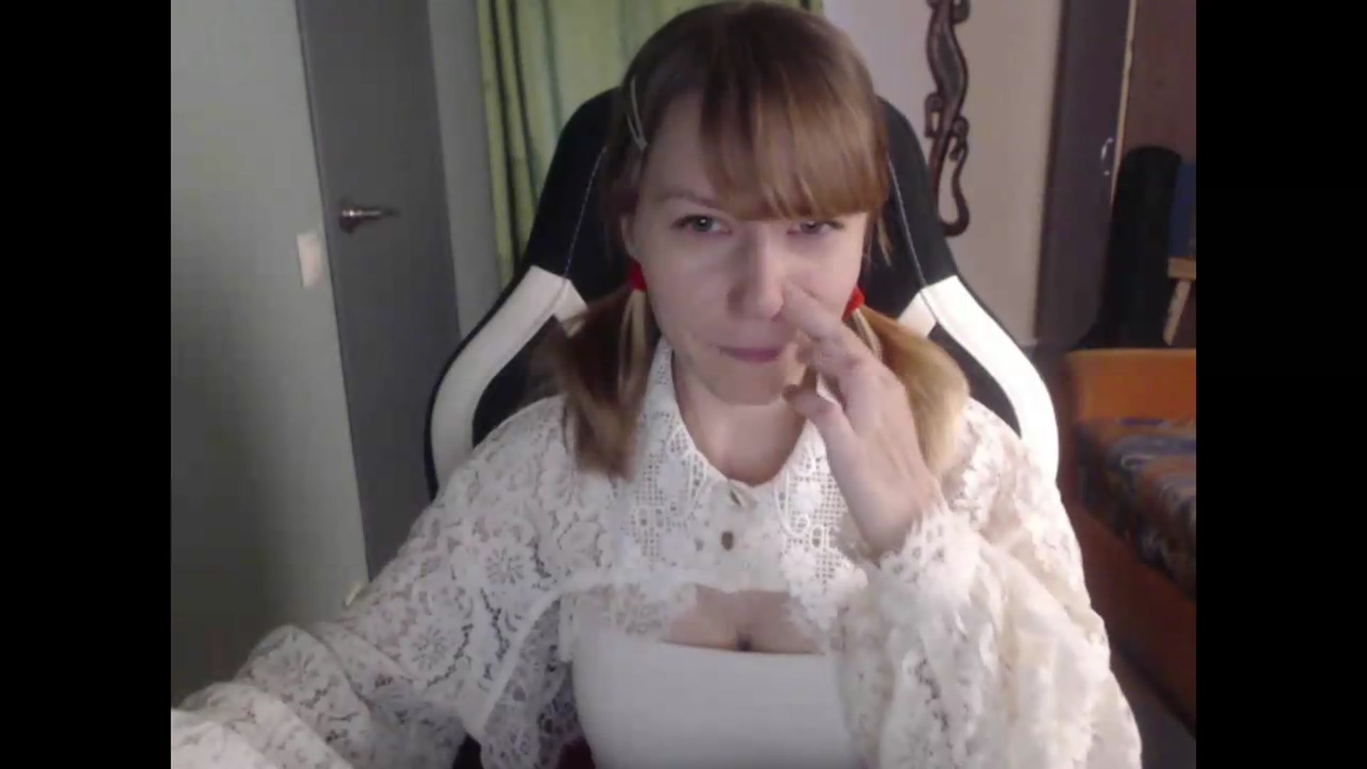 Gallery image thumbnail from NikiFoks18's myfreecams stream on, 08/16/2026, 04:21 image 4 of 20