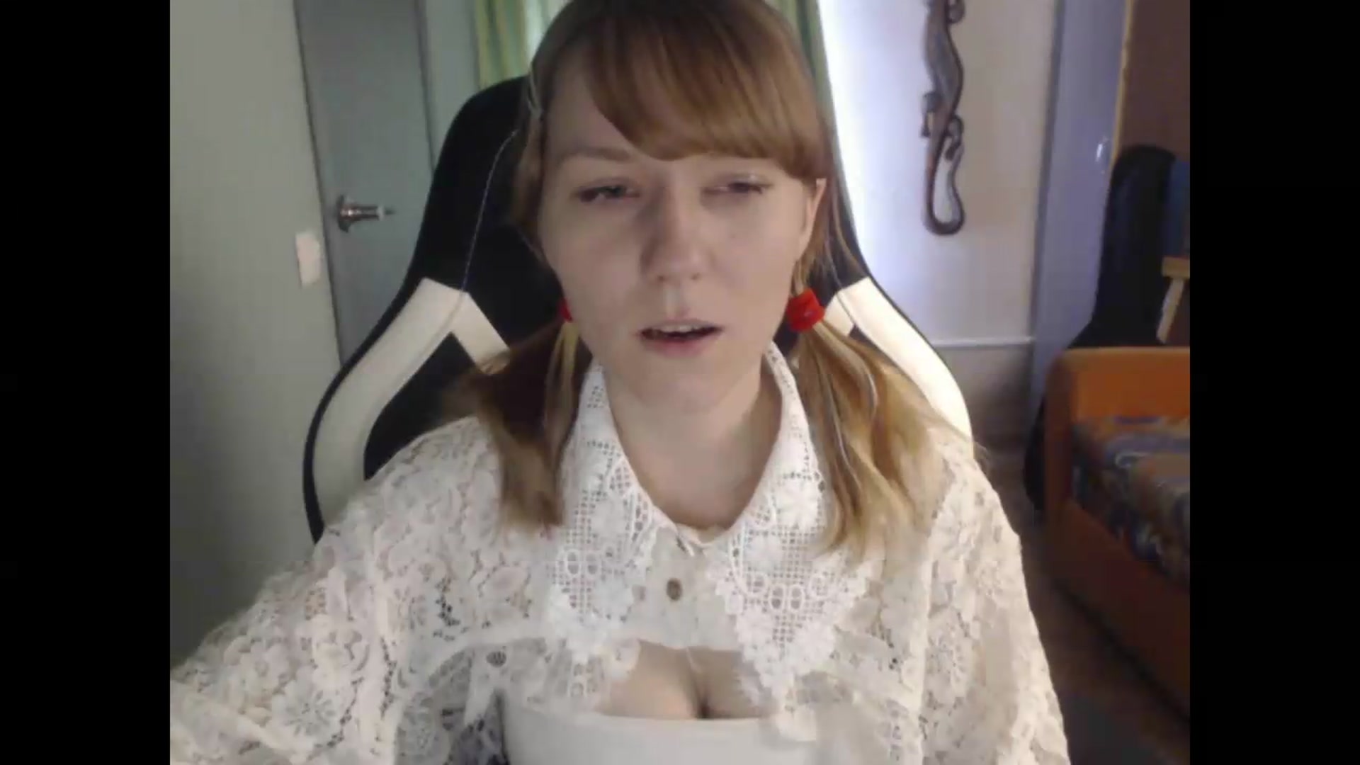 Gallery image thumbnail from NikiFoks18's myfreecams stream on, 08/16/2026, 07:01 image 8 of 20