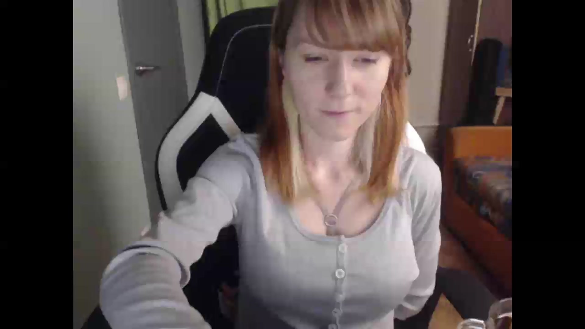 Gallery image thumbnail from NikiFoks18's myfreecams stream on, 08/17/2026, 23:41 image 16 of 20
