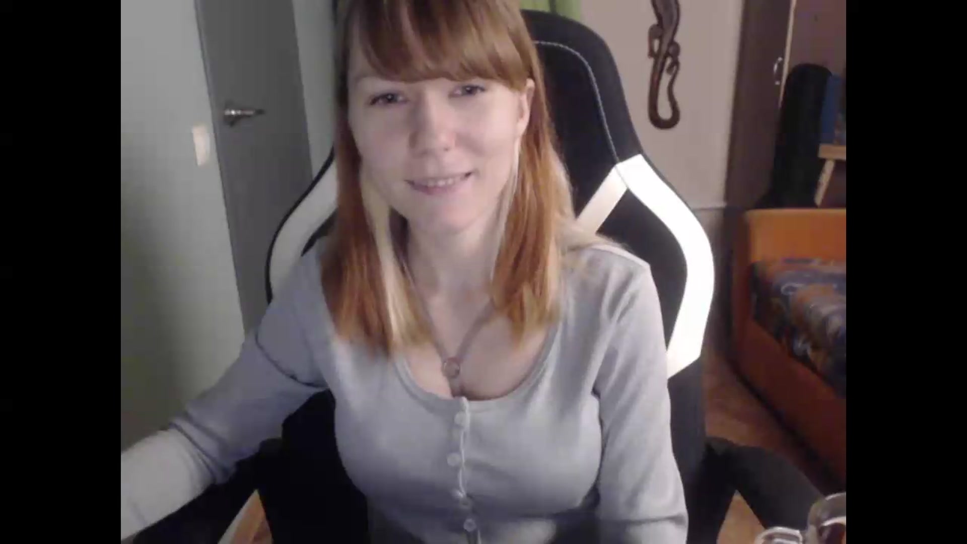 Gallery image thumbnail from NikiFoks18's myfreecams stream on, 08/17/2026, 23:41 image 11 of 20