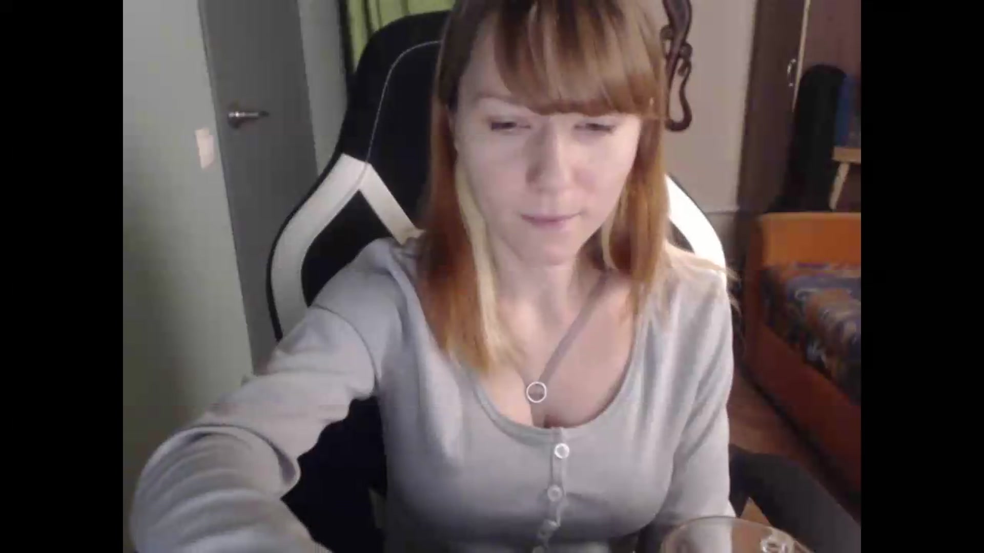 Gallery image thumbnail from NikiFoks18's myfreecams stream on, 08/17/2026, 23:41 image 4 of 20