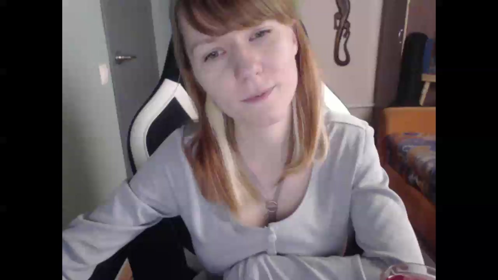 Gallery image thumbnail from NikiFoks18's myfreecams stream on, 08/18/2026, 01:24 image 19 of 20