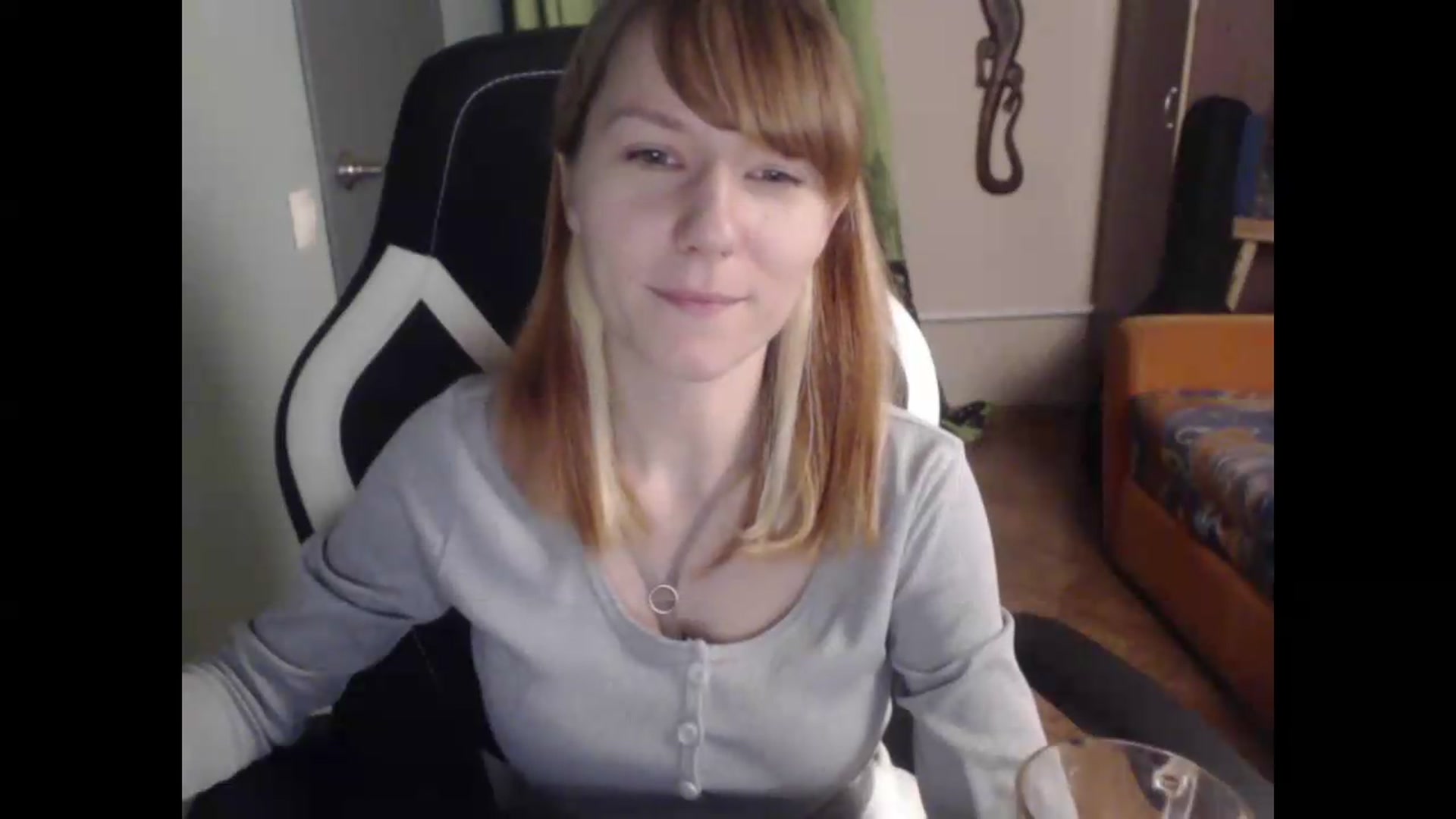 Gallery image thumbnail from NikiFoks18's myfreecams stream on, 08/18/2026, 01:24 image 2 of 20