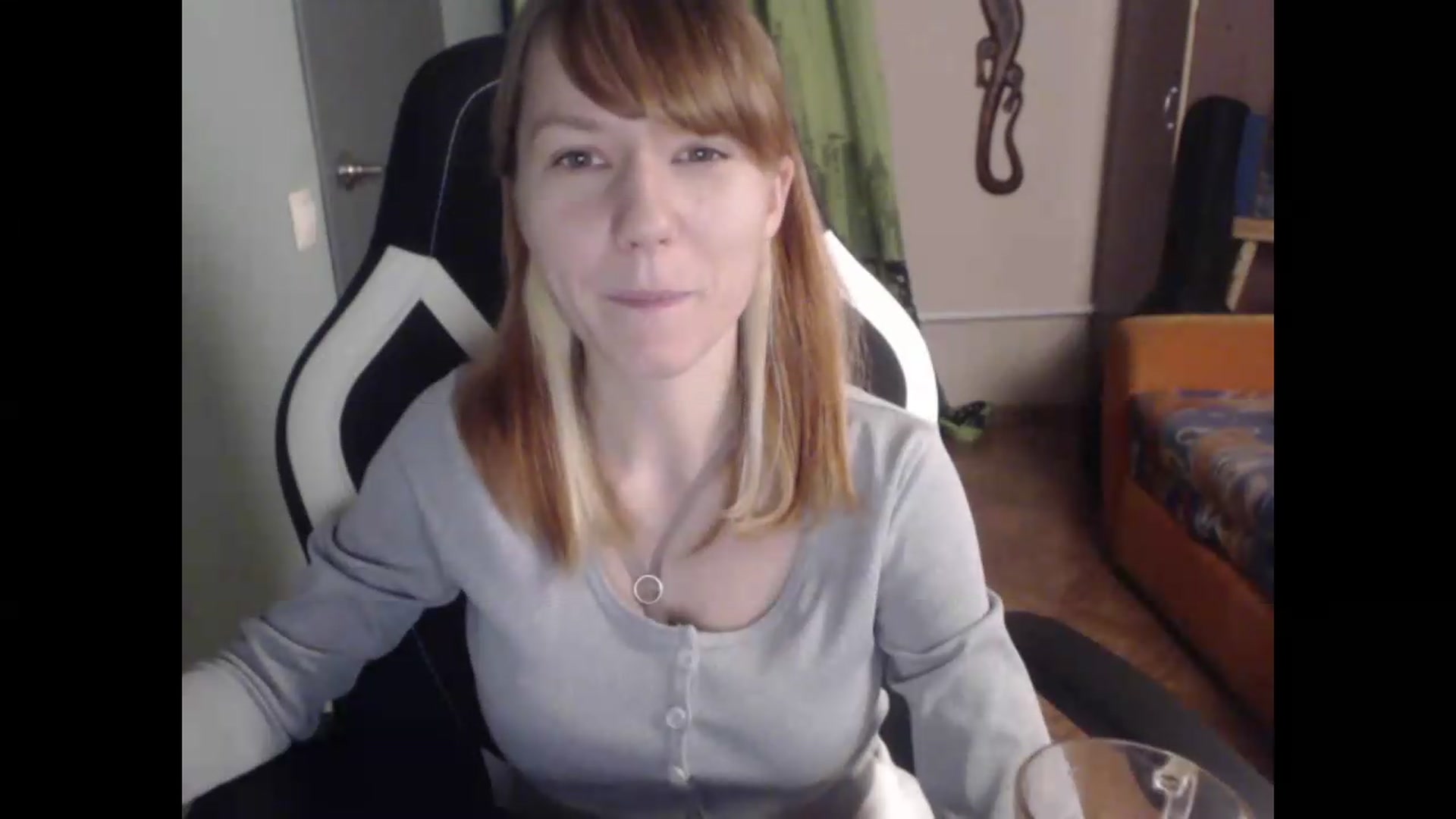 Gallery image thumbnail from NikiFoks18's myfreecams stream on, 08/18/2026, 01:24 image 3 of 20