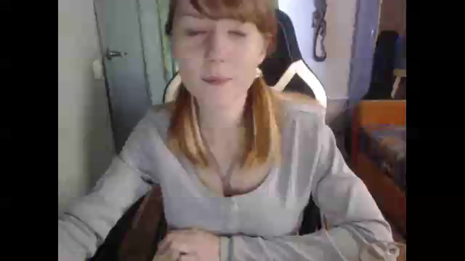 Gallery image thumbnail from NikiFoks18's myfreecams stream on, 08/18/2026, 05:38 image 17 of 20