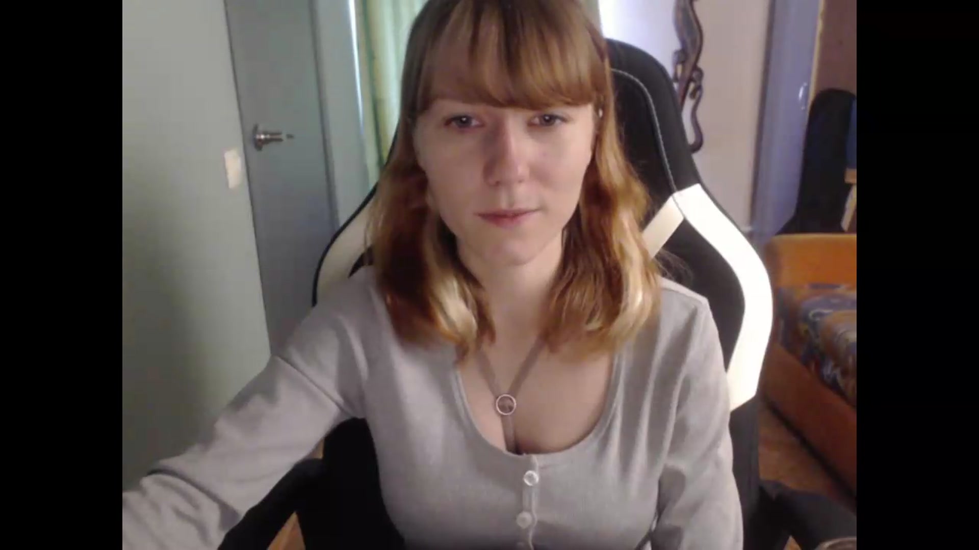 Gallery image thumbnail from NikiFoks18's myfreecams stream on, 08/19/2026, 08:21 image 15 of 20
