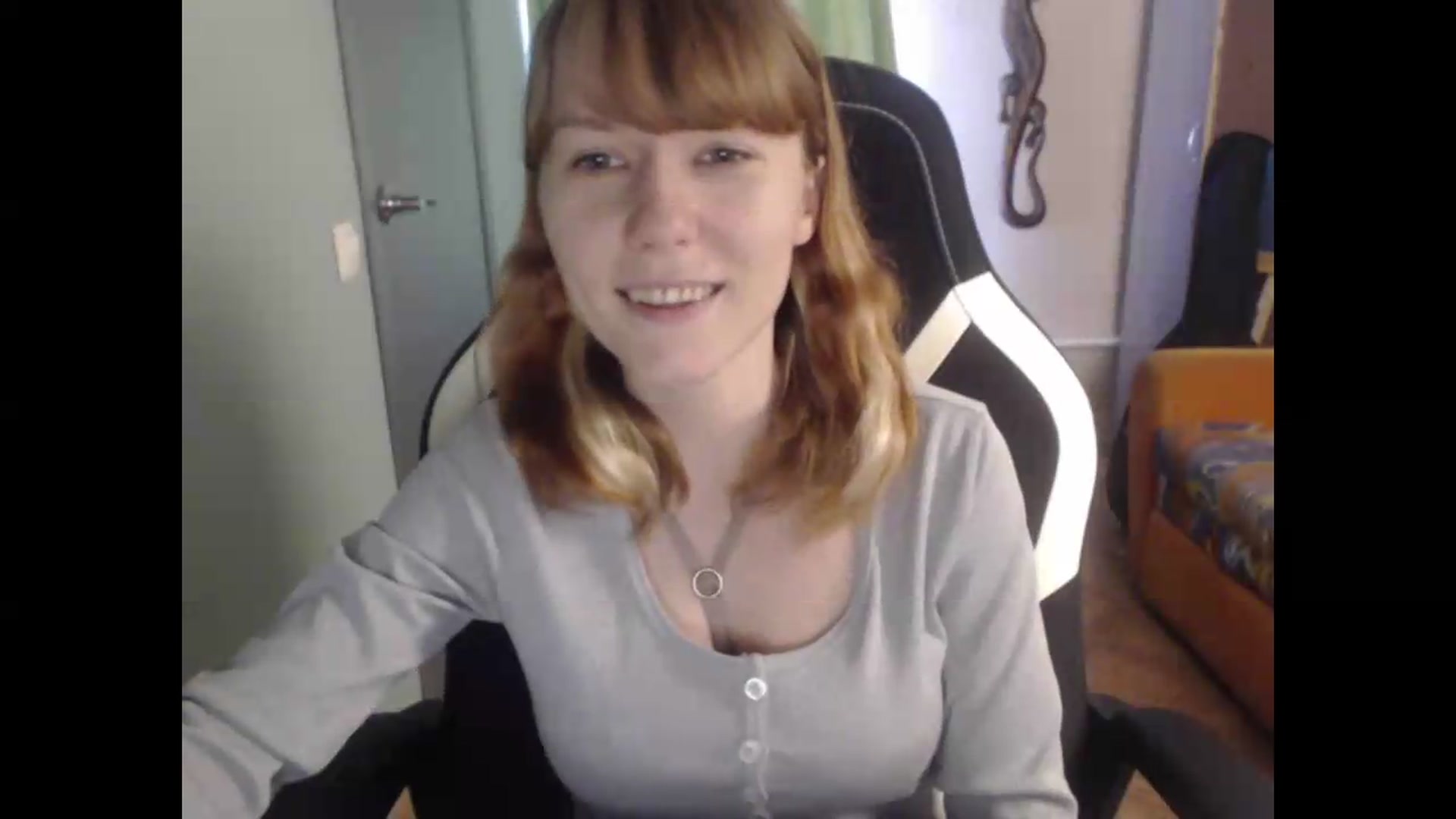 Gallery image thumbnail from NikiFoks18's myfreecams stream on, 08/19/2026, 08:21 image 2 of 20