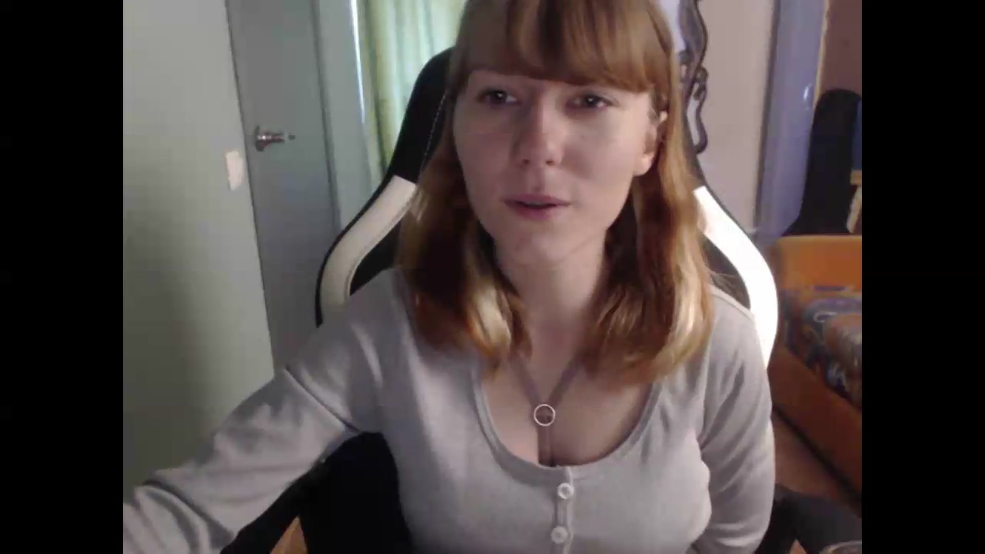 Gallery image thumbnail from NikiFoks18's myfreecams stream on, 08/19/2026, 08:21 image 14 of 20